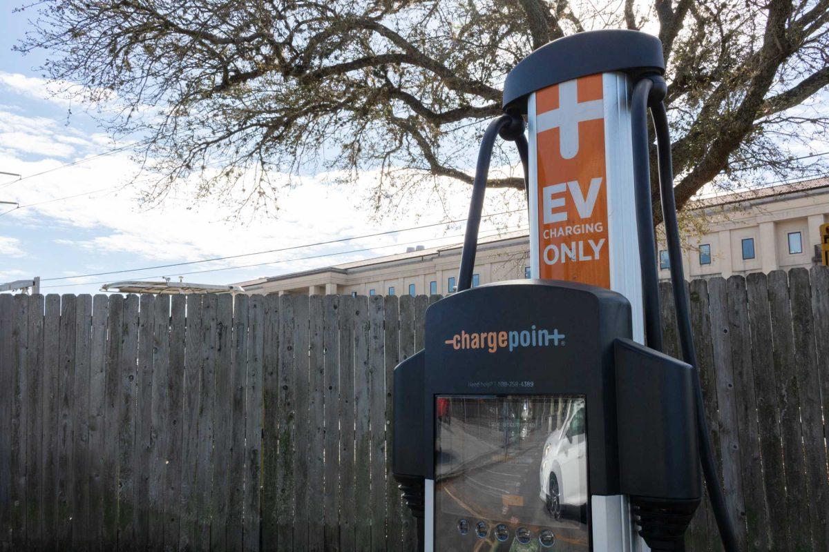 An electric vehicle charger sits Saturday, Jan. 28, 2023 in South Stadium East Lot on LSU&#8217;s Campus in Baton Rouge, La.