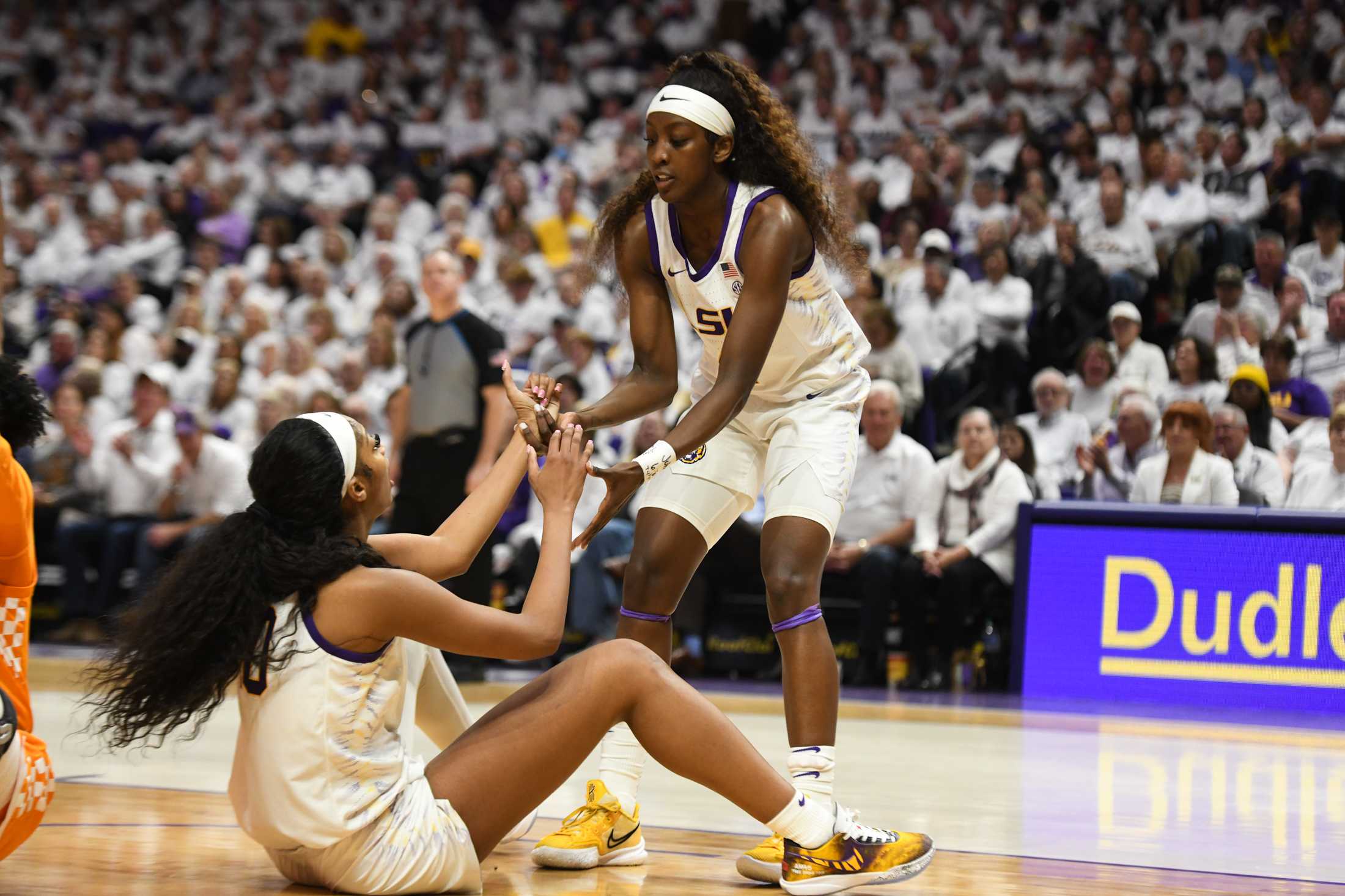 PHOTOS: LSU women's basketball defeats Tennessee 76-68