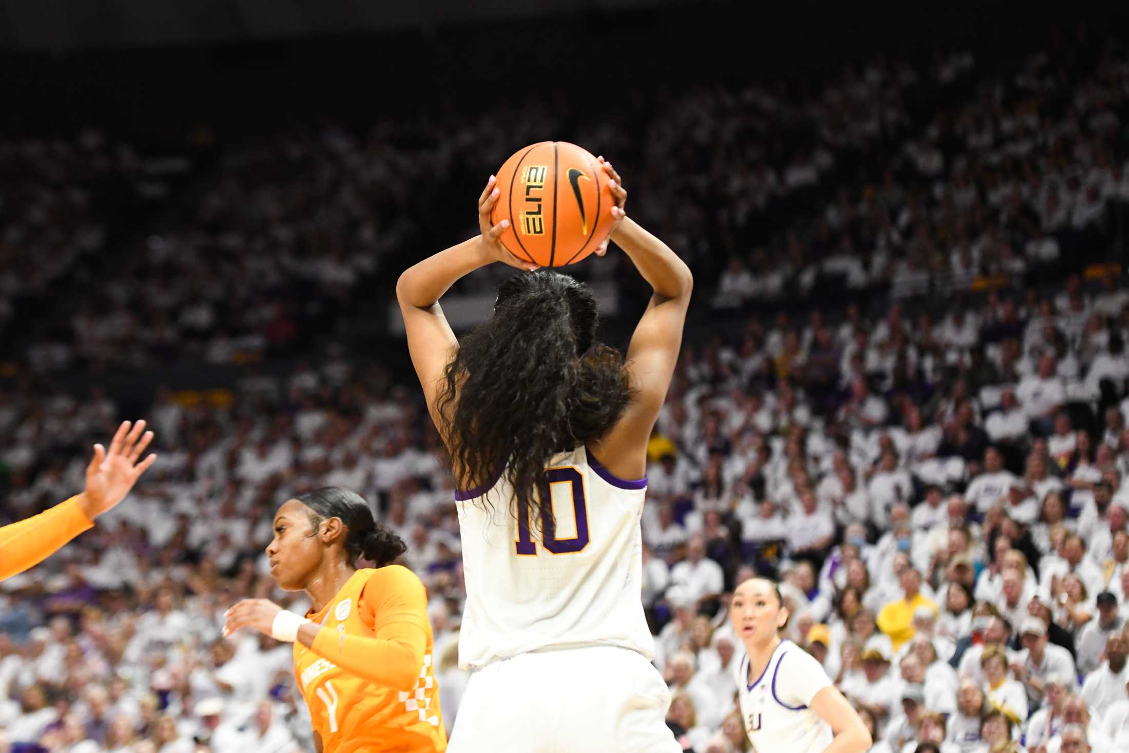 PHOTOS: LSU women's basketball defeats Tennessee 76-68