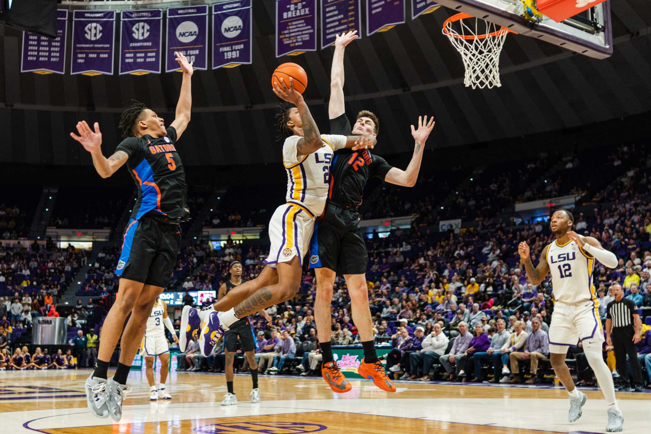 PHOTOS: LSU men's basketball falls to Florida 67-56