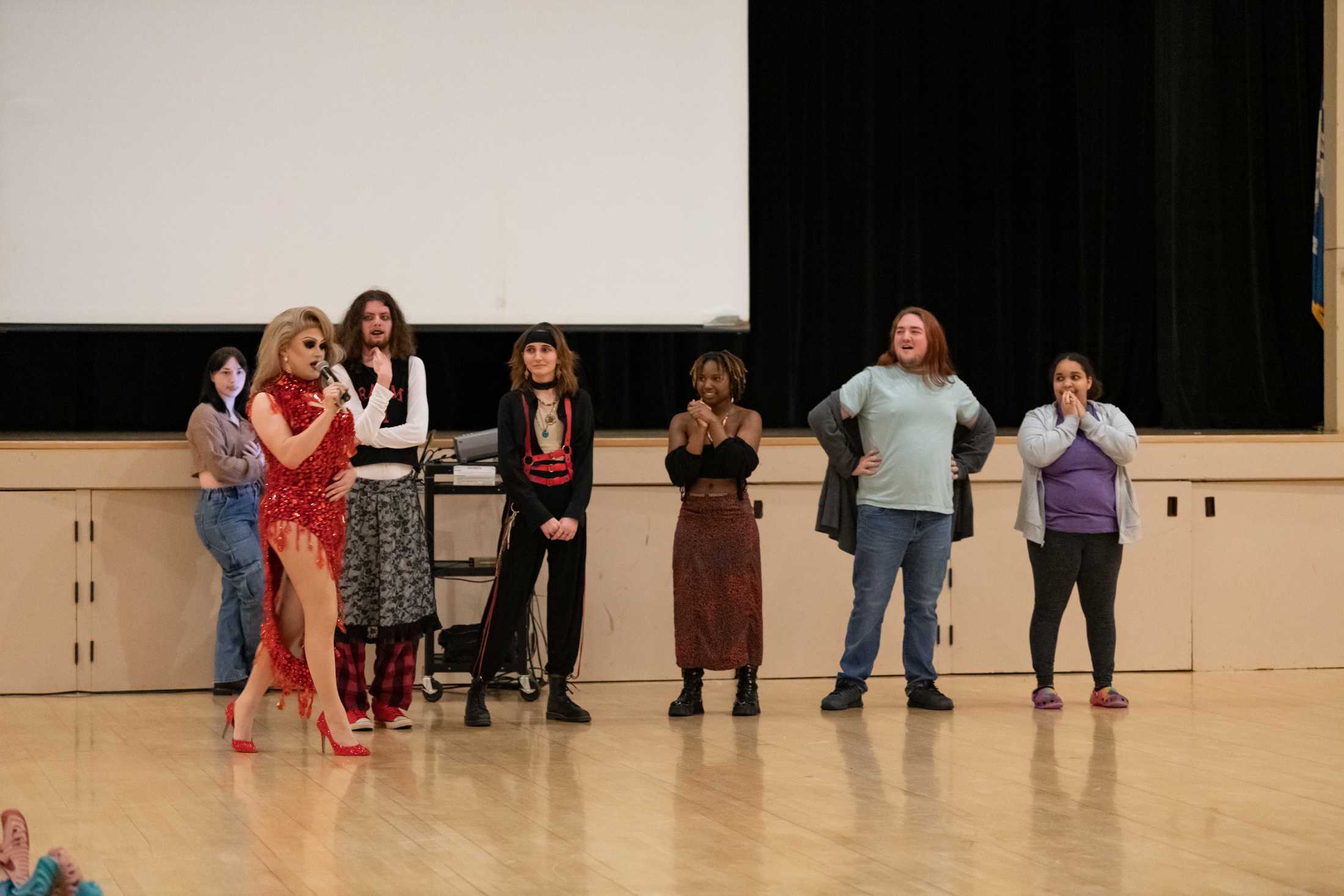 PHOTOS: Student Government hosts drag show