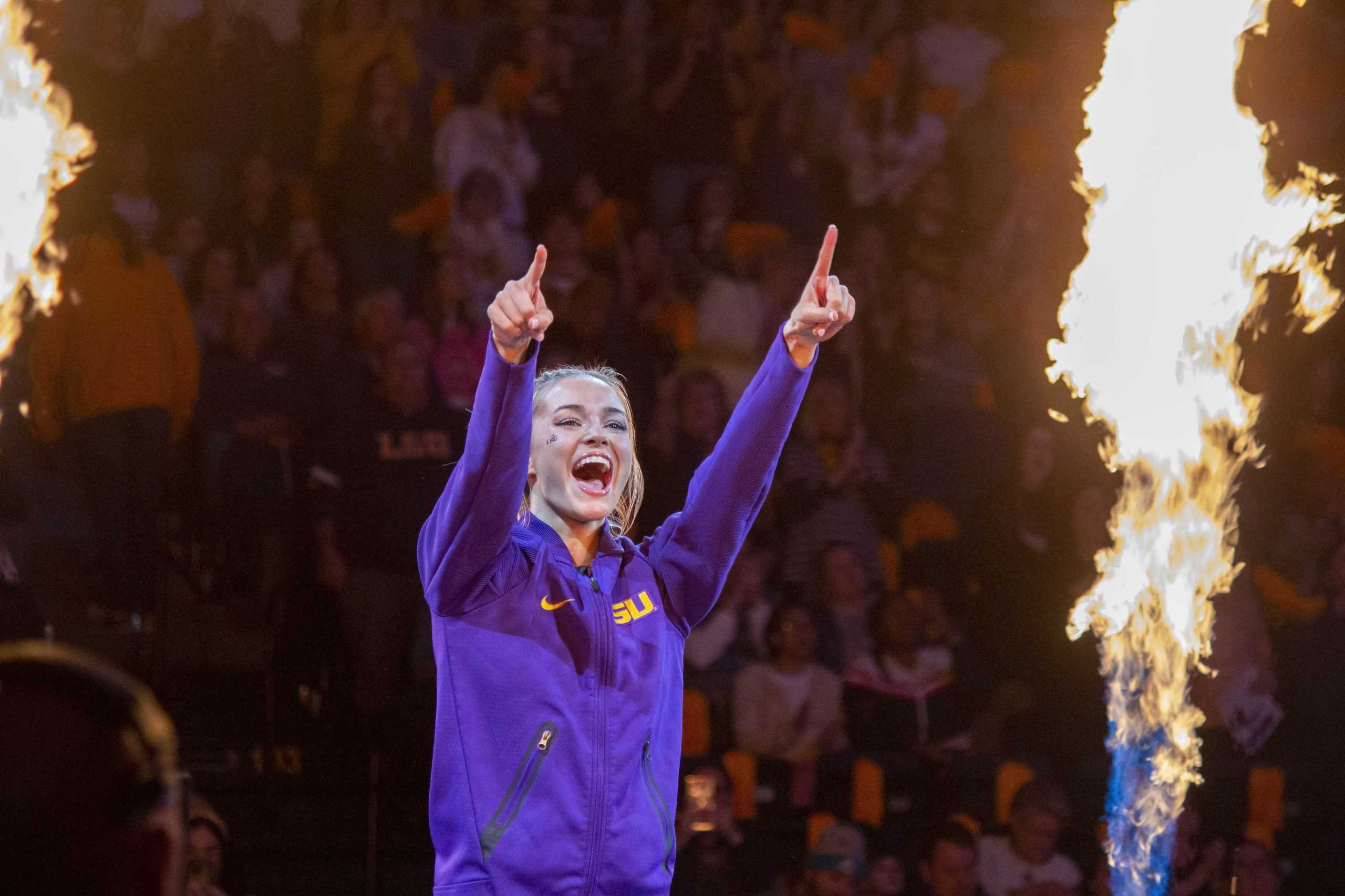 PHOTOS: LSU gymnastics defeats Georgia 197.700-196.925