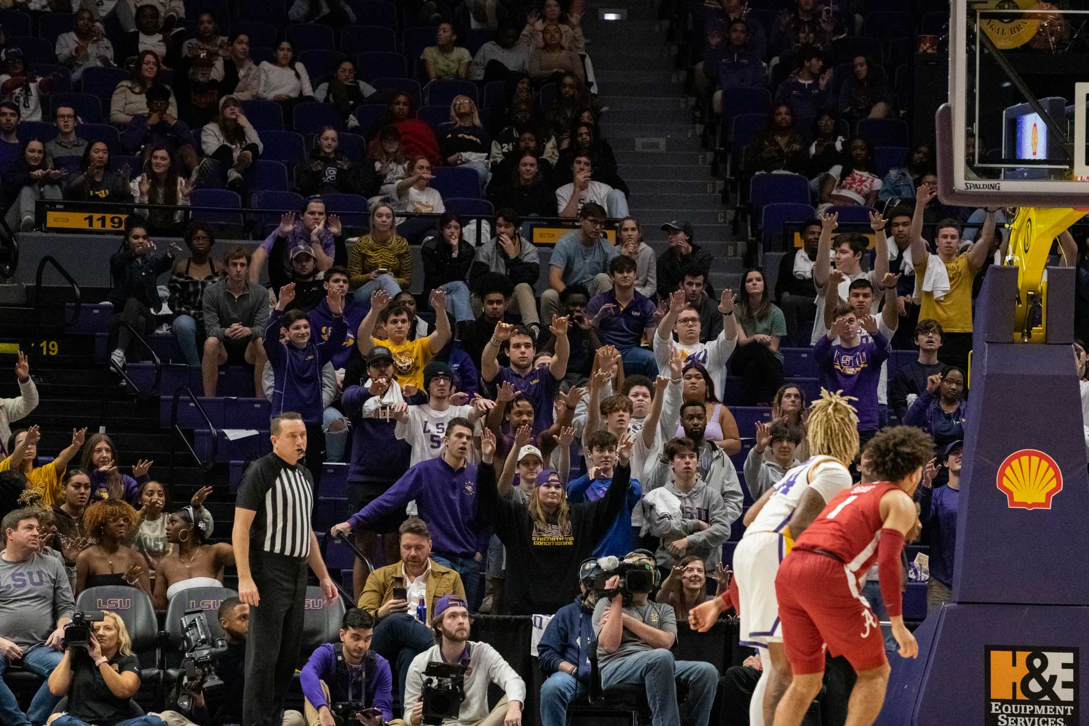 PHOTOS: LSU men's basketball falls to Alabama 79-69