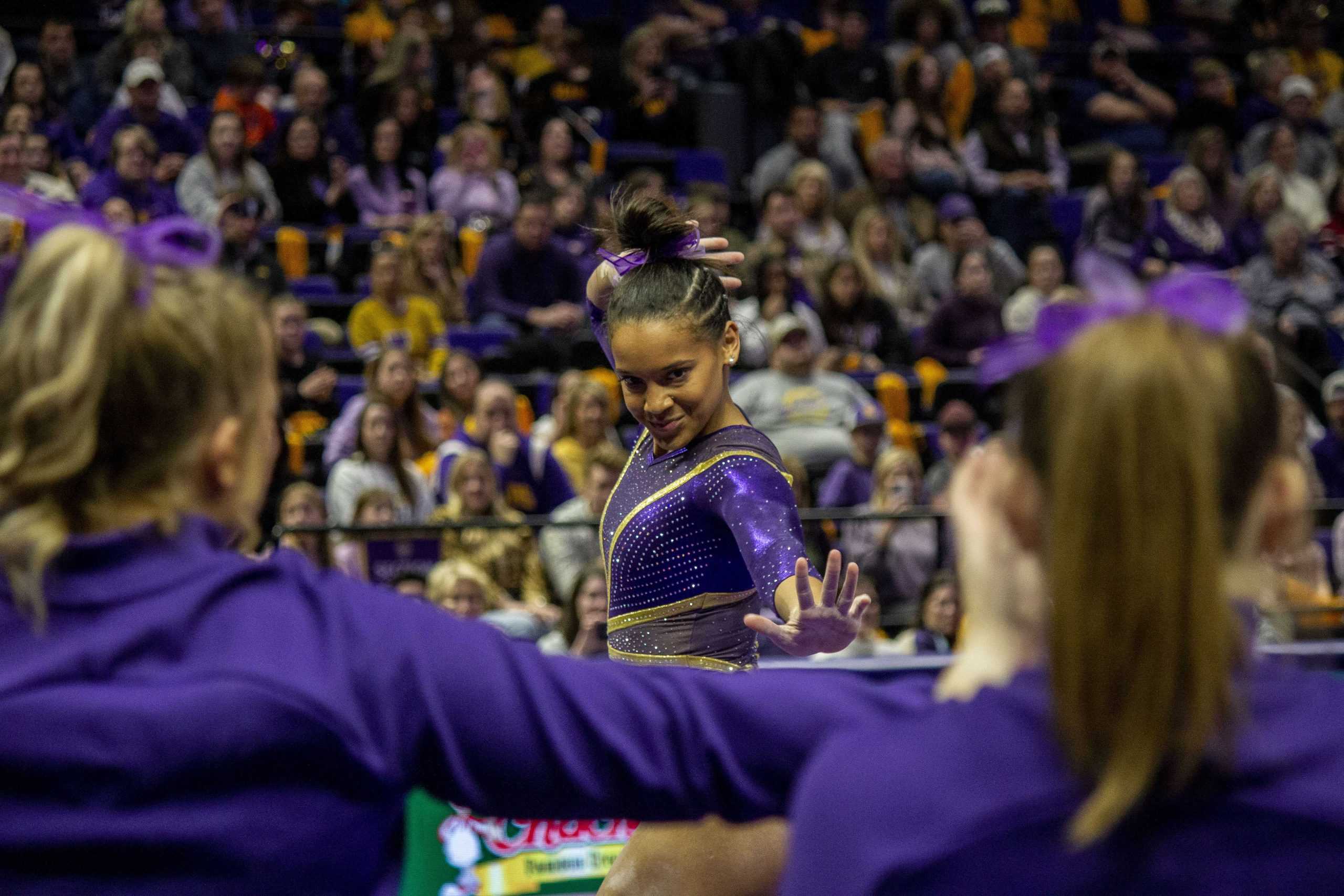 PHOTOS: LSU gymnastics defeats Georgia 197.700-196.925