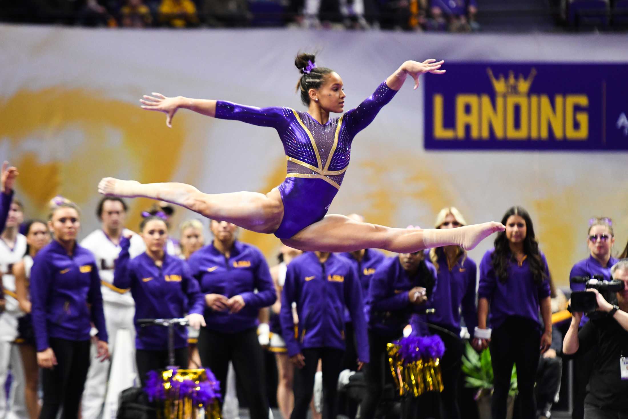 PHOTOS: LSU gymnastics defeats Georgia 197.700-196.925