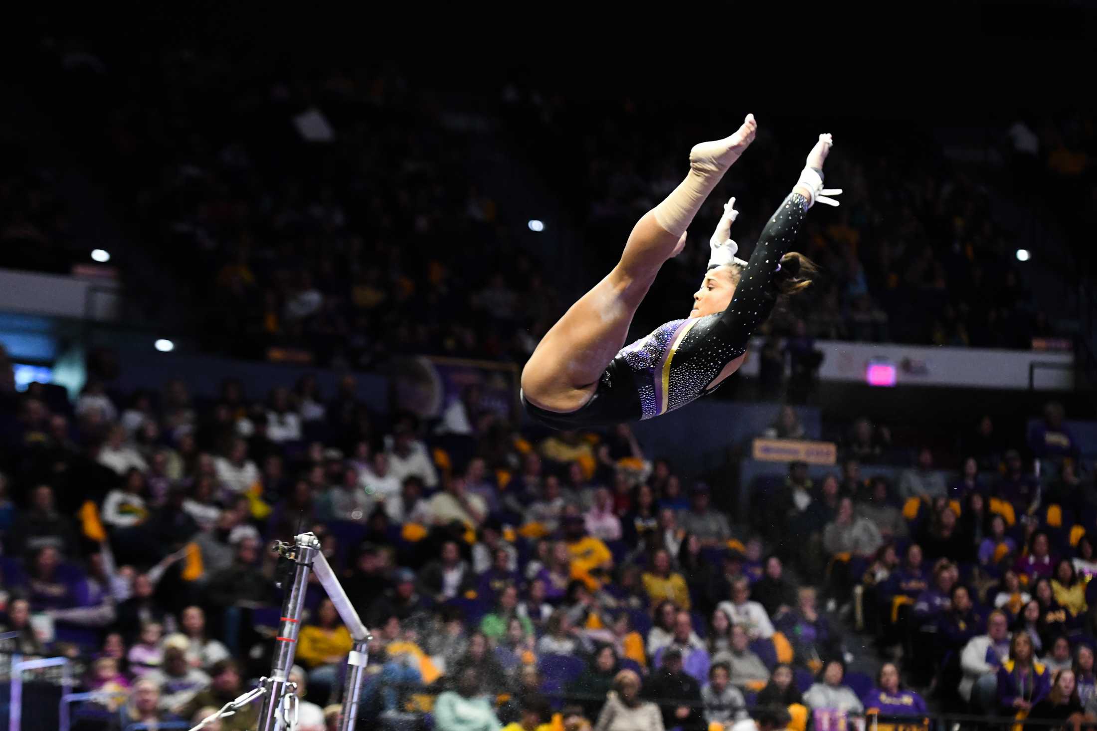 PHOTOS: LSU gymnastics defeats Florida 198.100-197.975