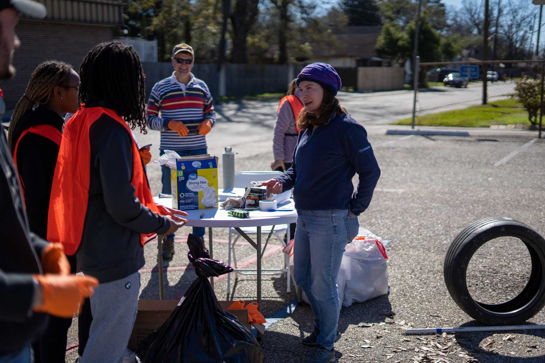 PHOTOS: LSU law students volunteer for litter collection