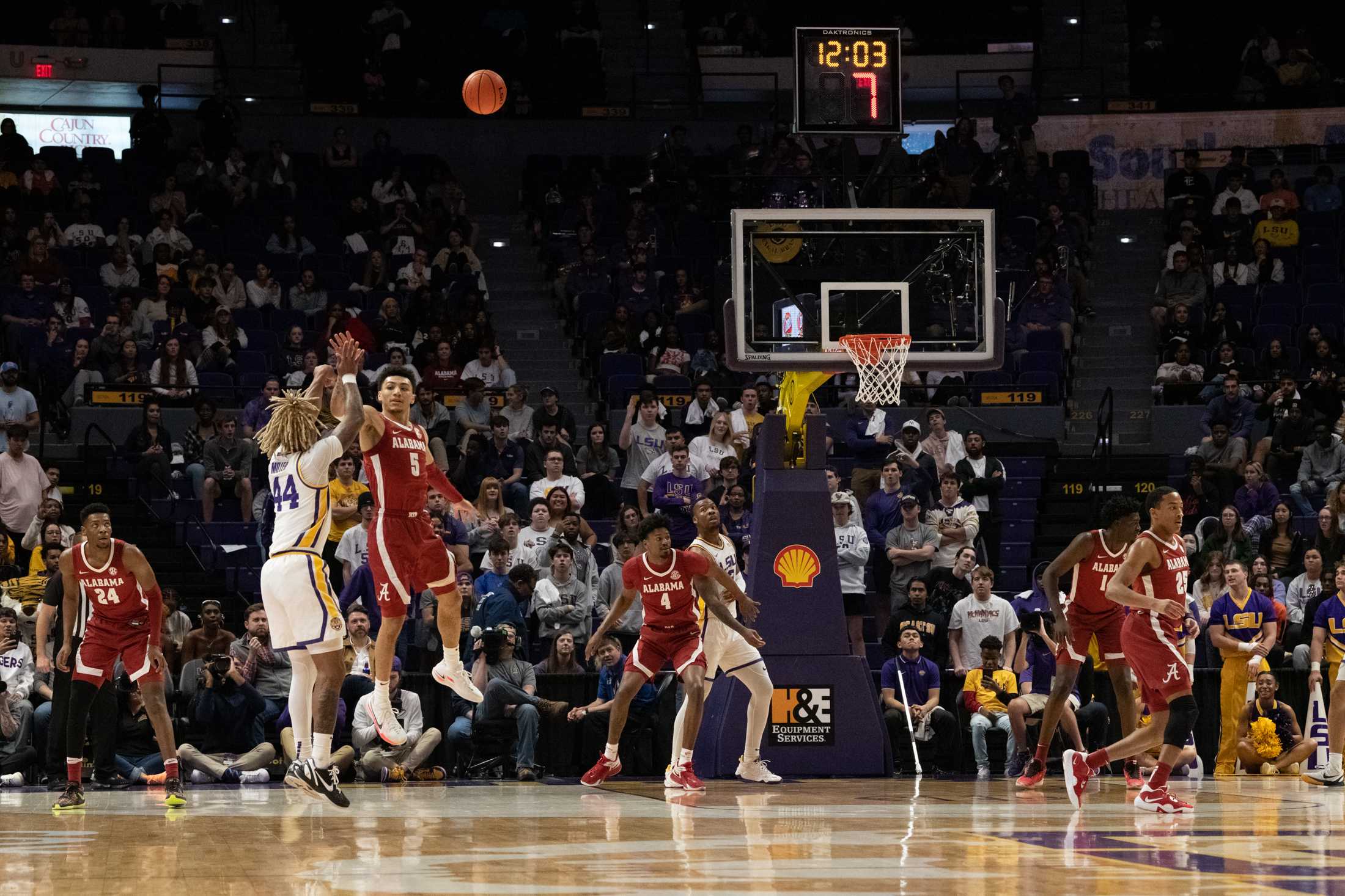 PHOTOS: LSU men's basketball falls to Alabama 79-69