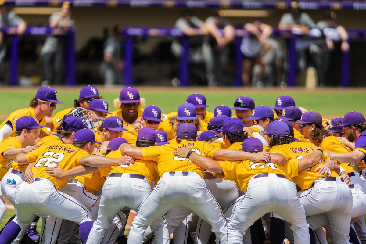 LSU baseball players huddle-up Saturday, April 23, 2022, before LSU's 8-6 win over Missouri at Alex Box Stadium.