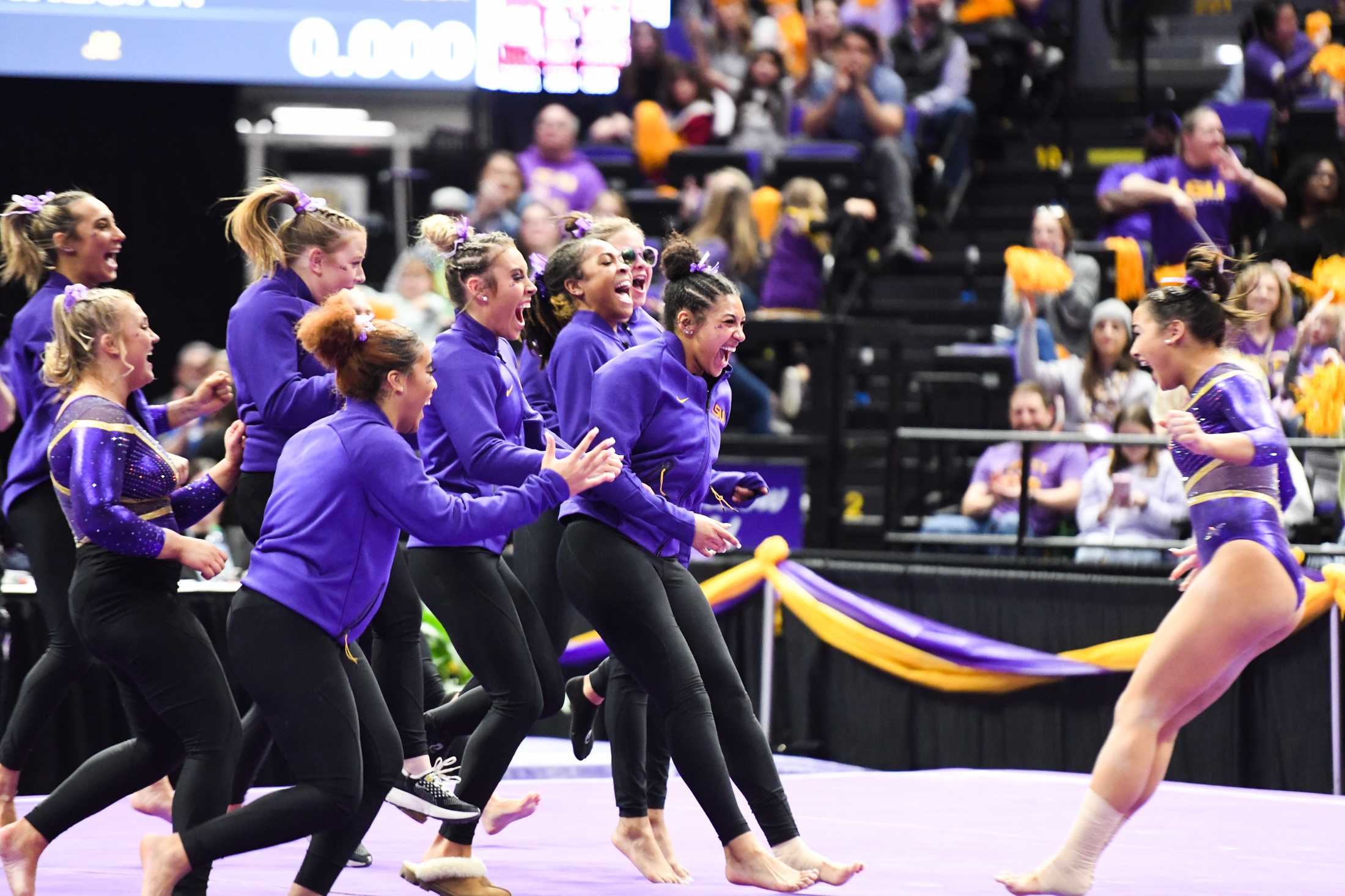 PHOTOS: LSU gymnastics defeats Georgia 197.700-196.925