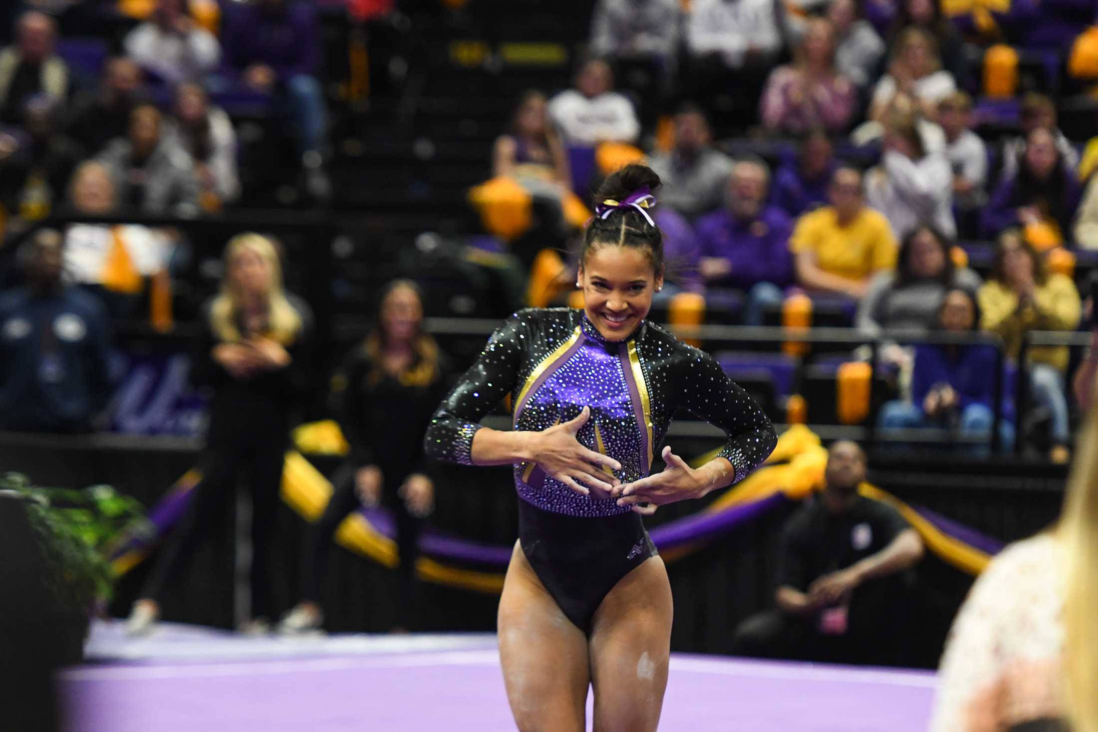 PHOTOS: LSU gymnastics defeats Florida 198.100-197.975