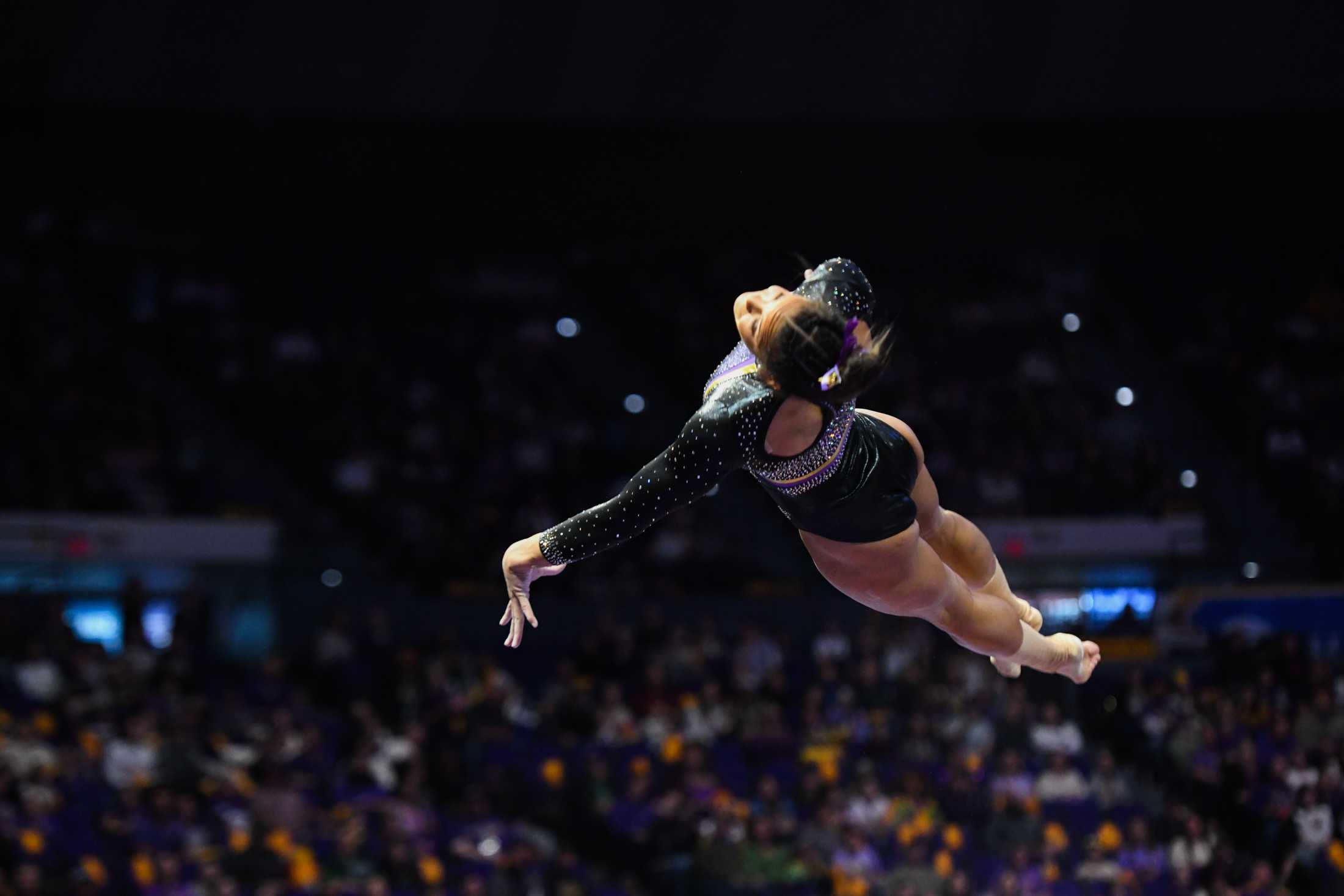 PHOTOS: LSU gymnastics defeats Florida 198.100-197.975