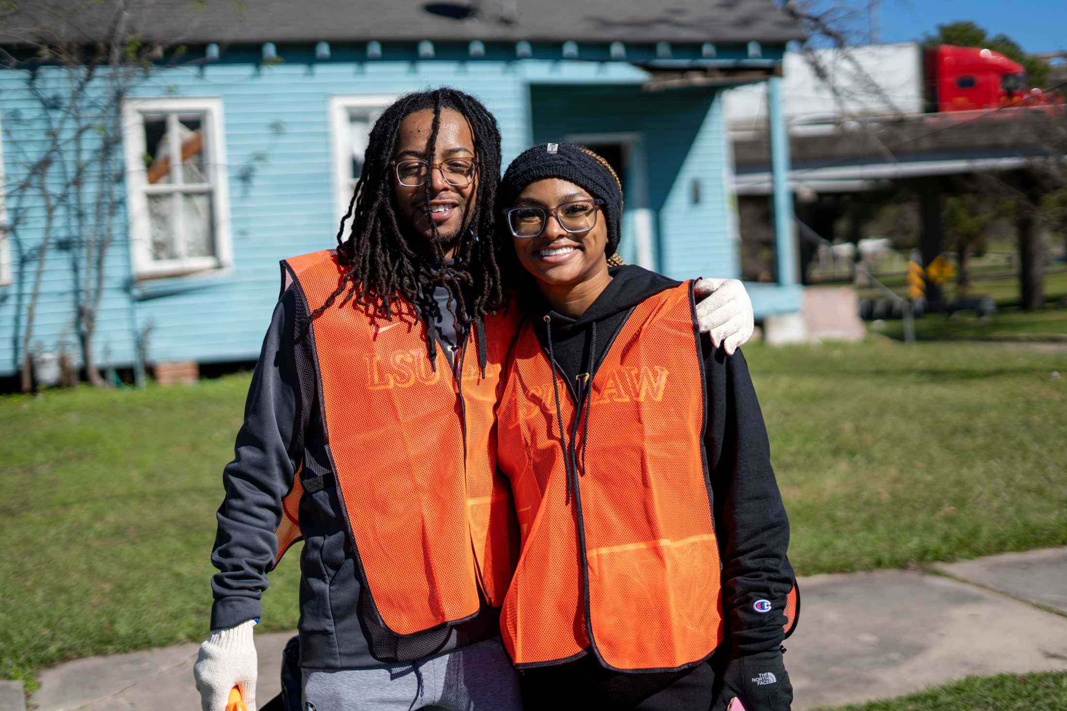 PHOTOS: LSU law students volunteer for litter collection