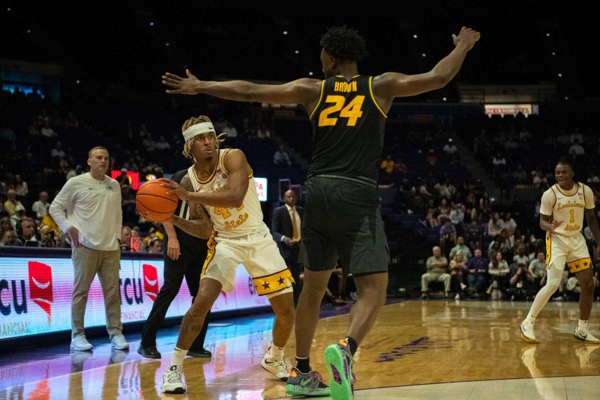 LSU men&#8217;s basketball redshirt sophomore guard Adam Miller (44) looks to pass inside on Wednesday, March 1, 2023, during LSU&#8217;s&#160;81-76 loss against Missouri in the Pete Maravich Assembly Center in Baton Rouge, La.