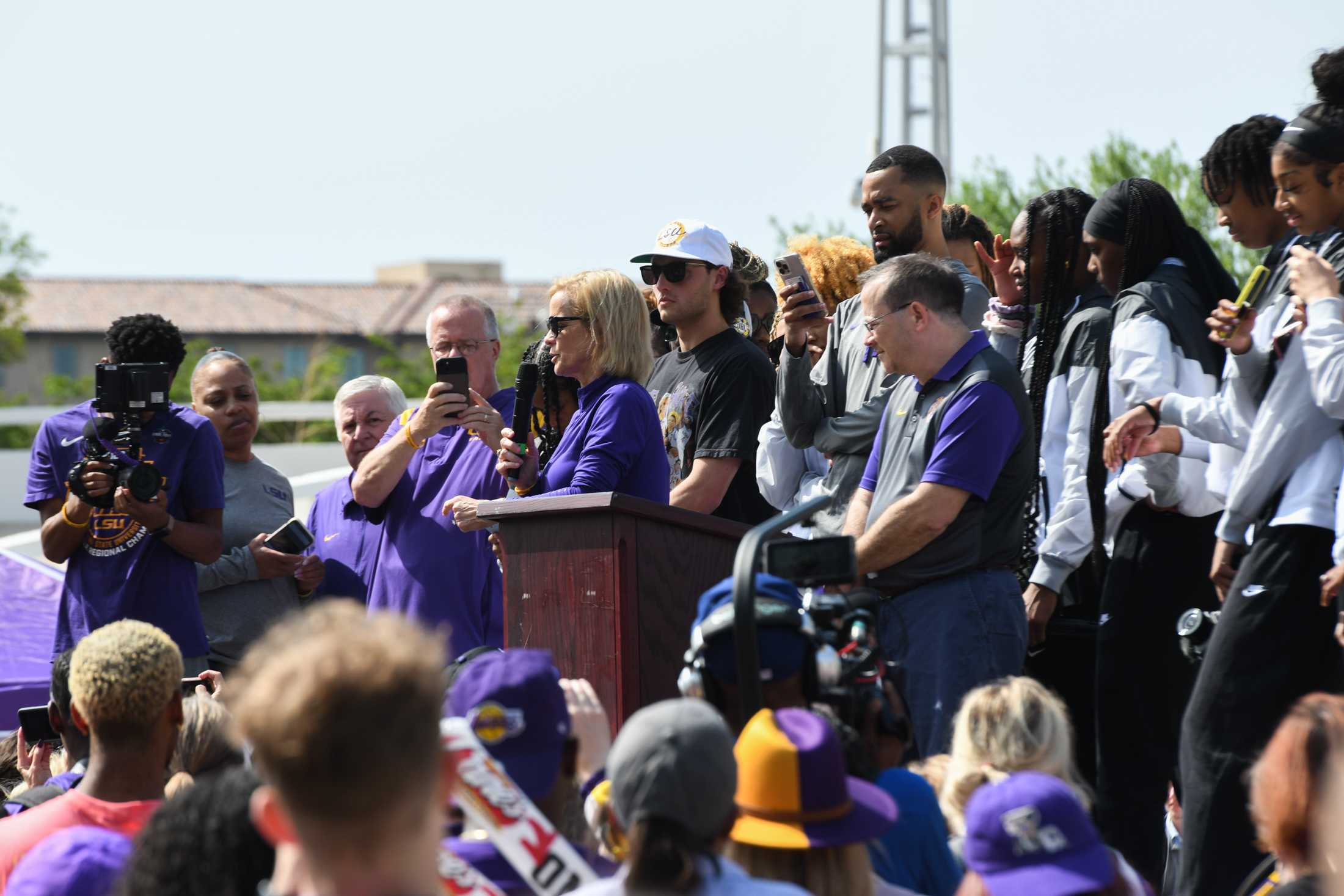 PHOTOS: LSU women's basketball heads off to Dallas for the Final Four