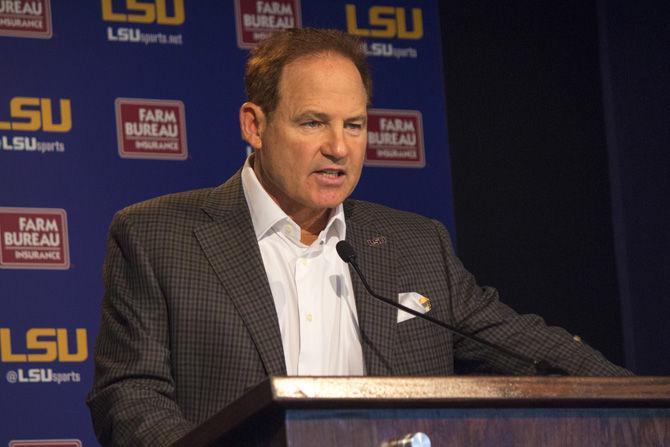 LSU head coach Les Miles addressed the media on Monday, Sept. 18, 2016 during Lunch with Les.