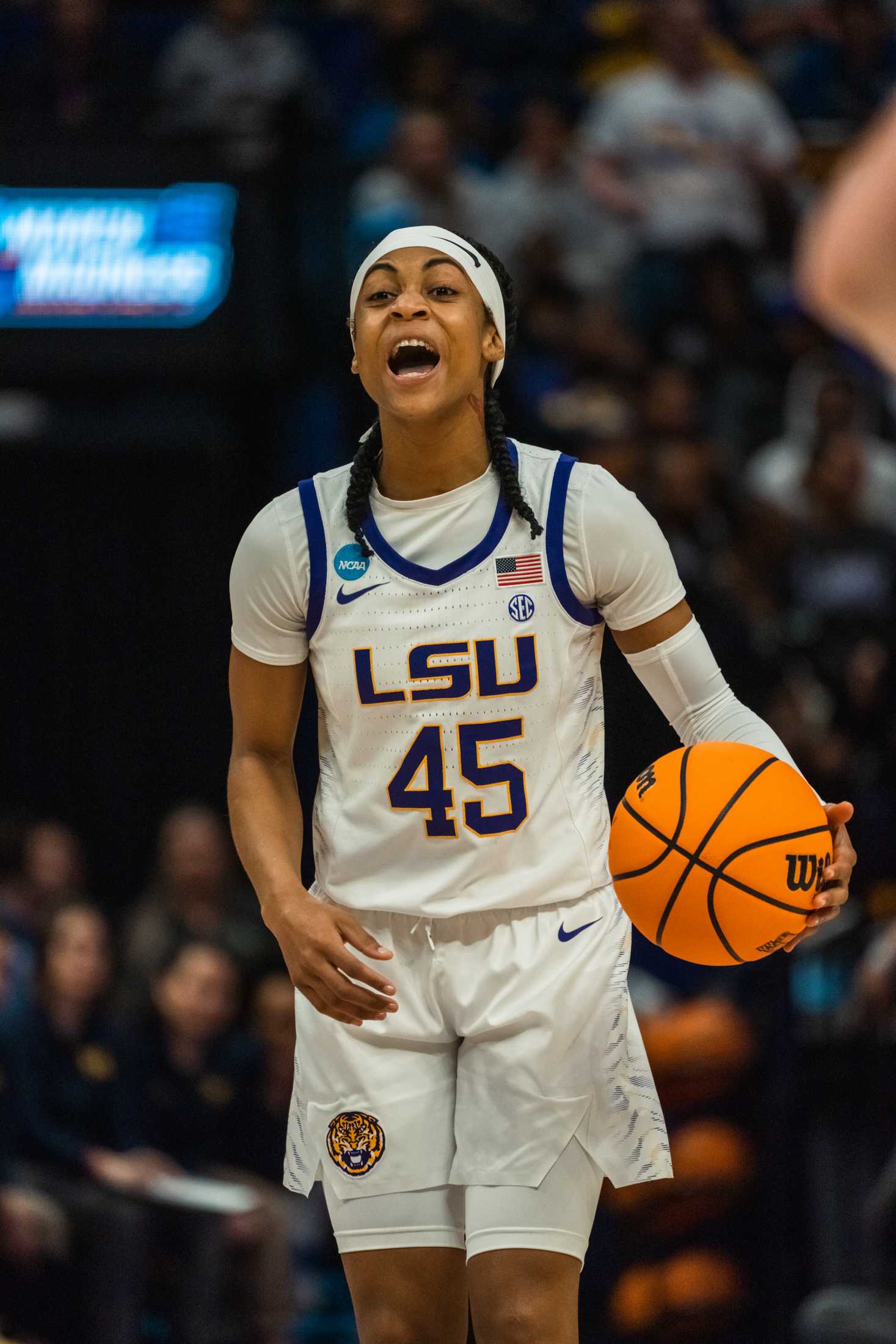 PHOTOS: LSU women's basketball takes down Michigan in second round of March Madness