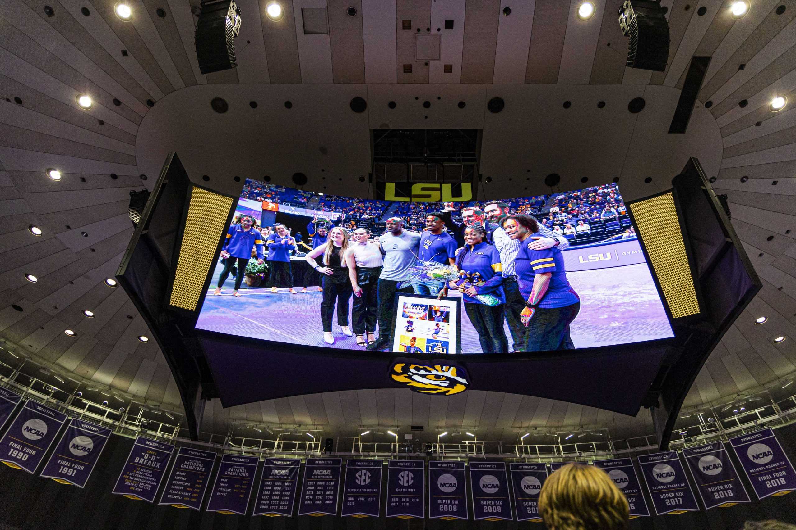 PHOTOS: LSU gymnastics defeats West Virginia 198.025-196.450