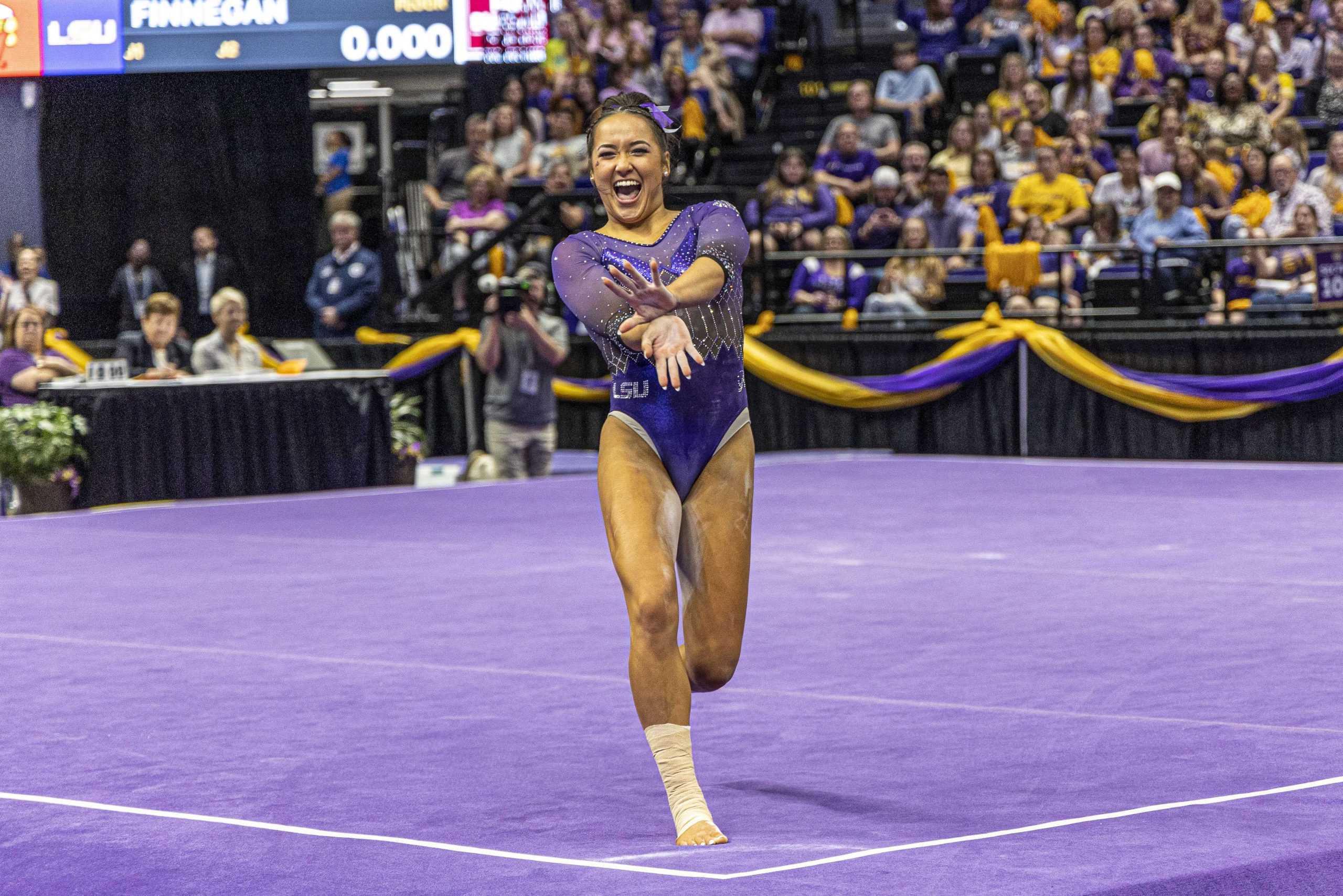 PHOTOS: LSU gymnastics defeats West Virginia 198.025-196.450