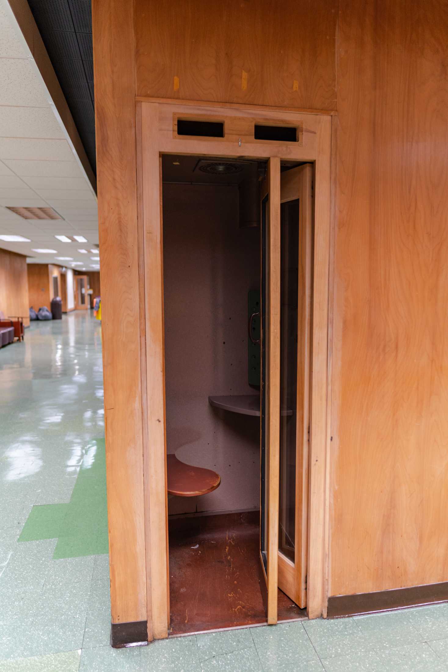 PHOTOS: The LSU Library is more than its leaks and disrepair