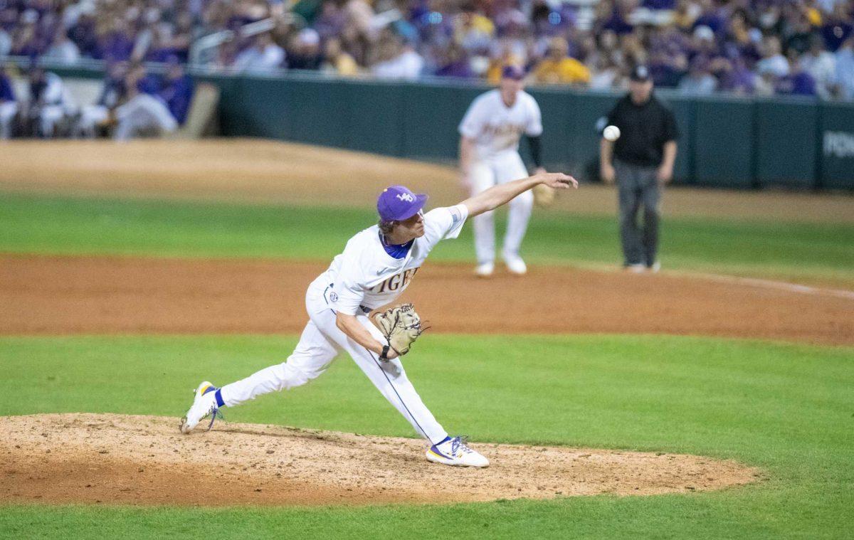 LSU baseball freshman left-handed pitcher Griffin Herring (35) pitches on Friday, April 14, 2023, during LSU&#8217;s 13-10 loss against Kentucky in Baton Rouge, La.