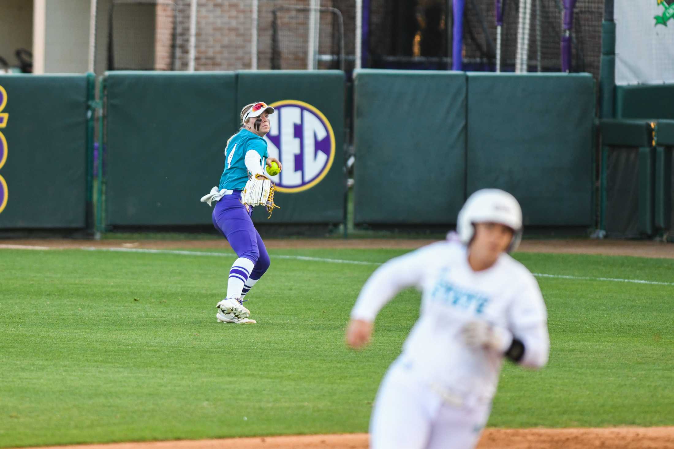 PHOTOS: LSU softball defeats Mississippi State 10-4