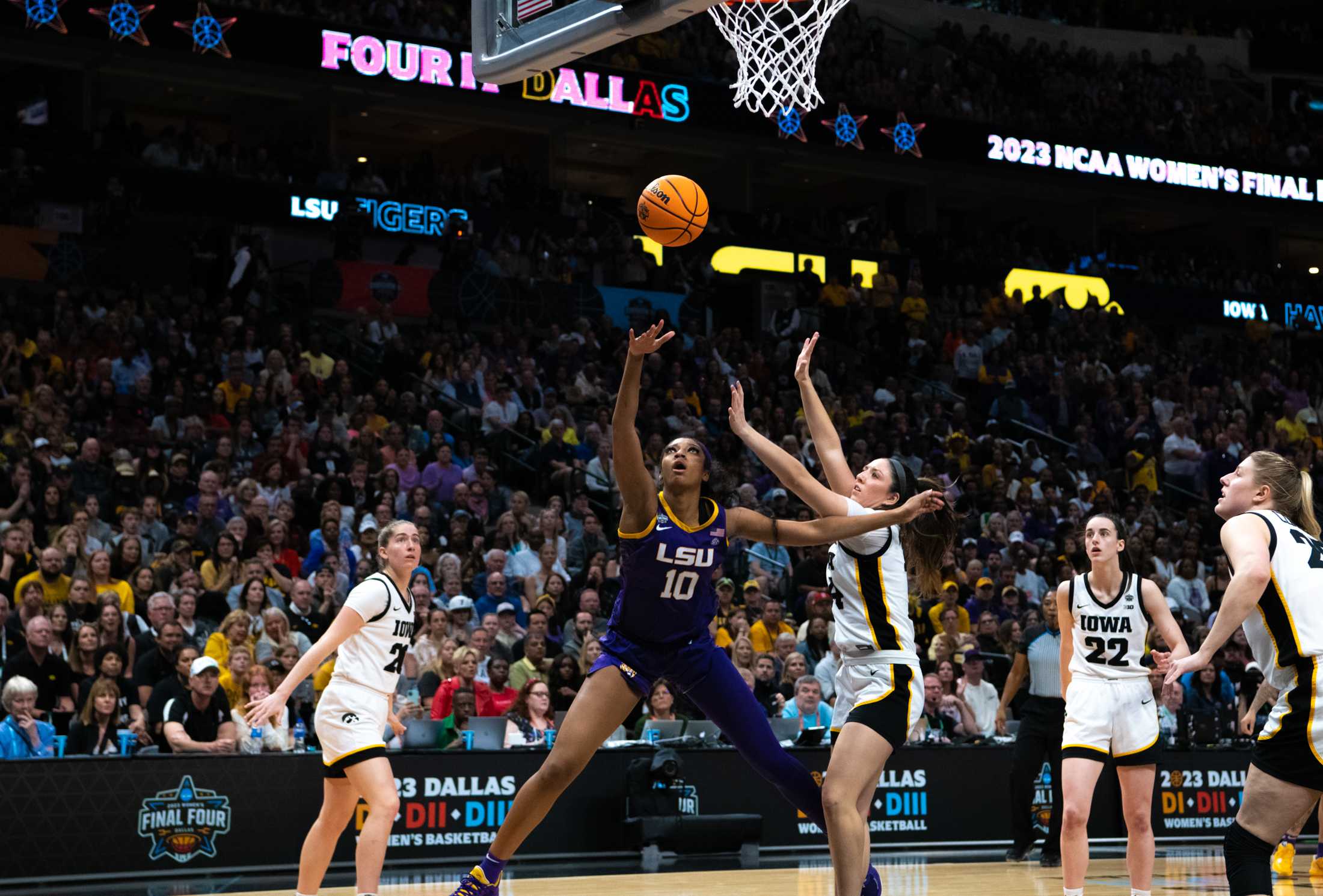 PHOTOS: LSU women's basketball beats Iowa 102-85 in national championship