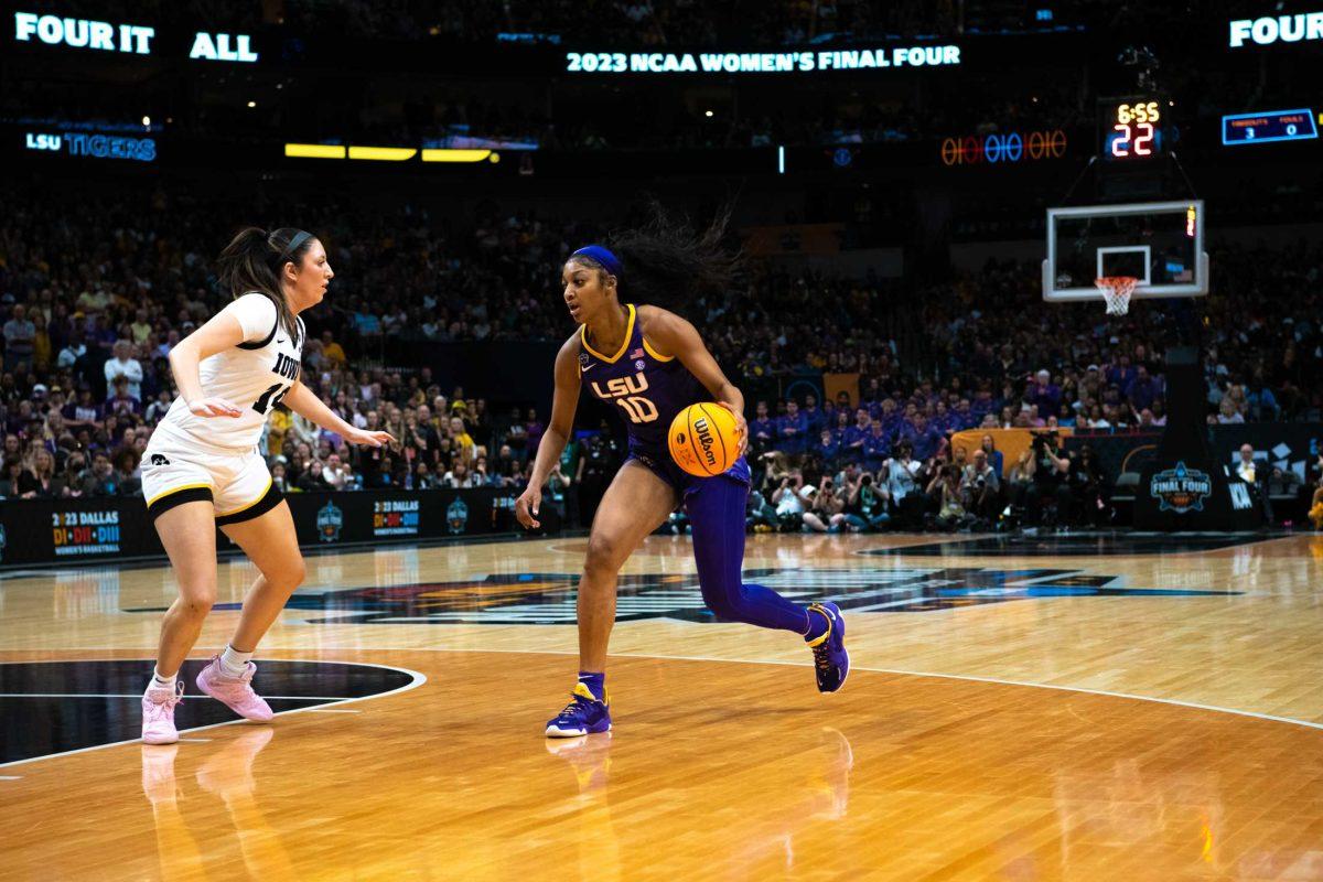 LSU women&#8217;s basketball sophomore forward Angel Reese (10) drives towards the paint on Sunday, April 2, 2023, during LSU's 102-85 win against Iowa in the NCAA National Championship in the American Airlines Center in Dallas, Texas.