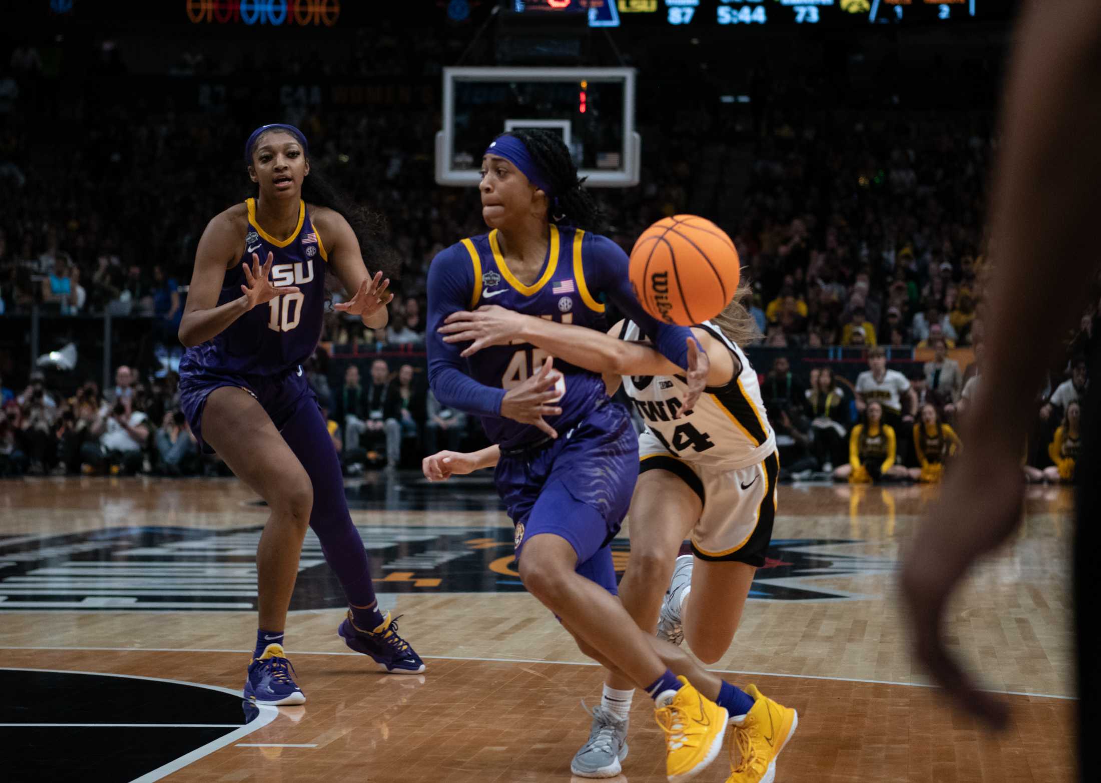 PHOTOS: LSU women's basketball beats Iowa 102-85 in national championship