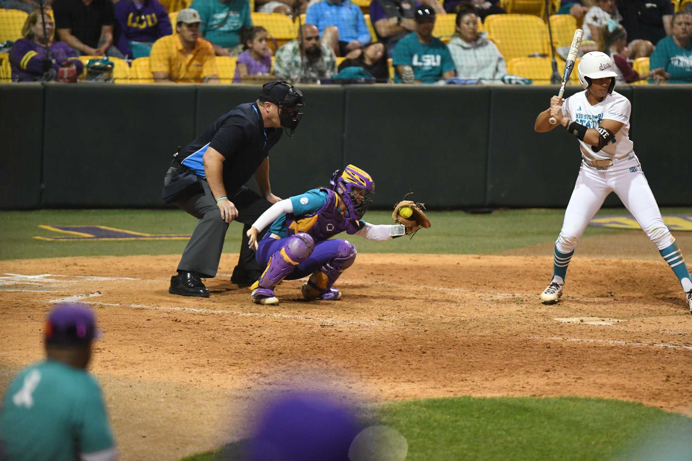 PHOTOS: LSU softball defeats Mississippi State 10-4