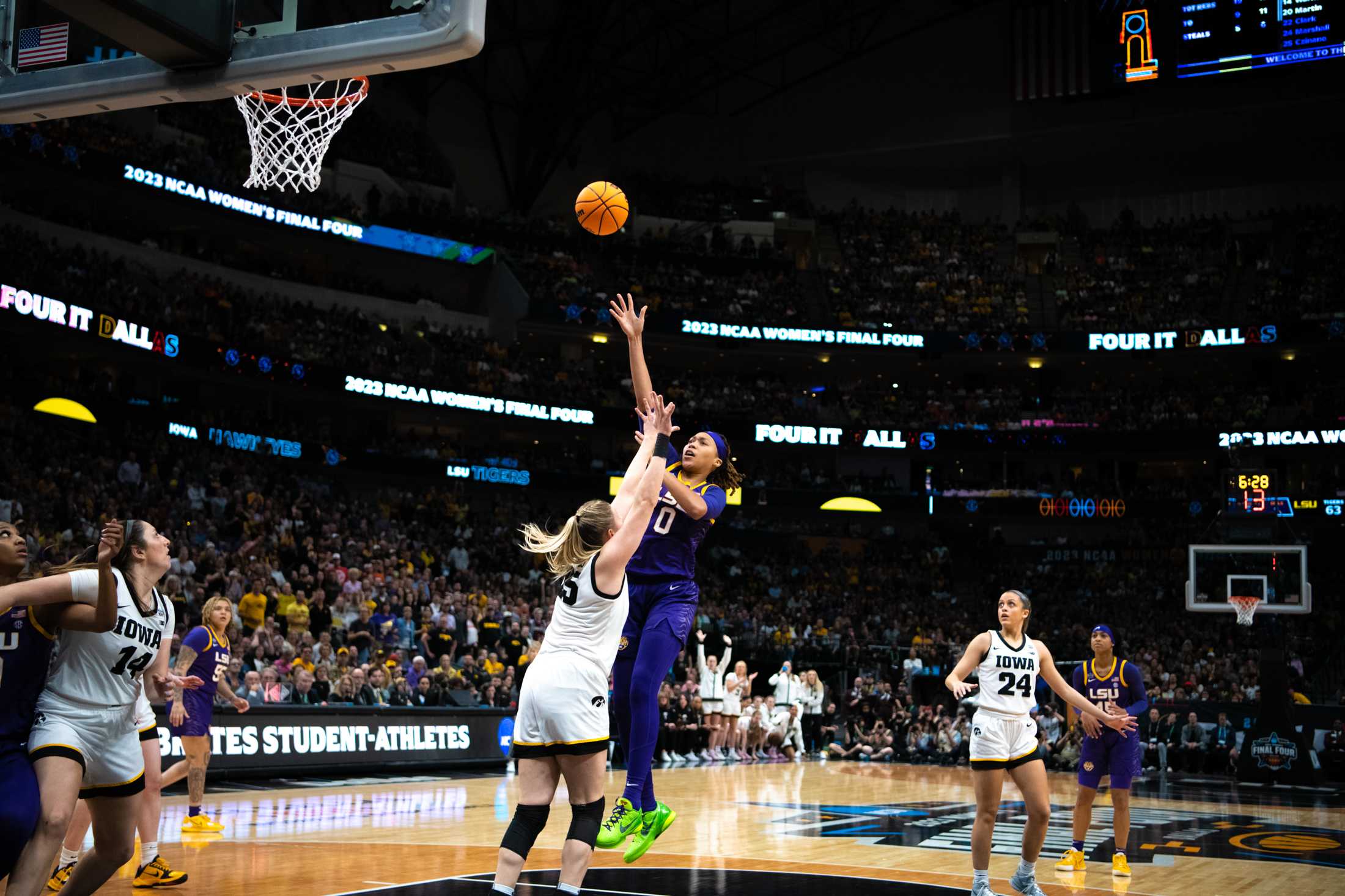 PHOTOS: LSU women's basketball beats Iowa 102-85 in national championship