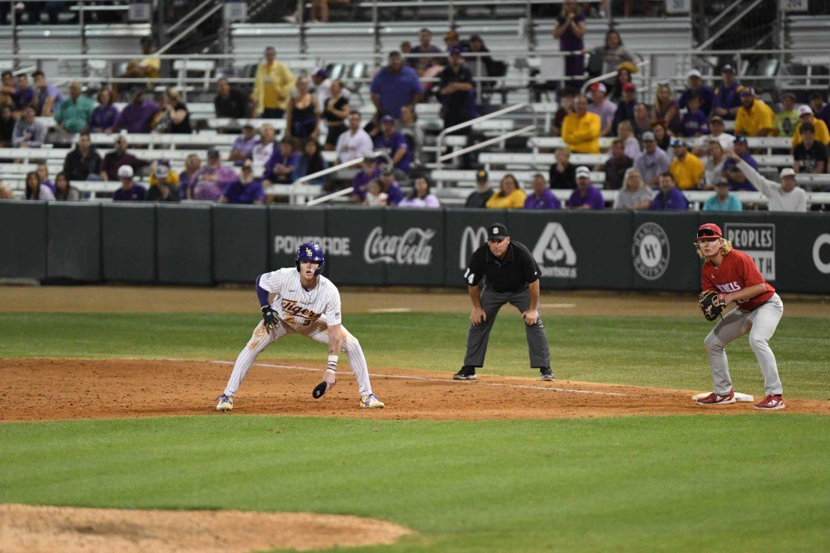 LSU baseball freshman catcher/first baseman Ethan Frey (33) leads off on Tuesday, April 25, 2023, during LSU&#8217;s 6-5 loss to Nicholls at Alex Box Stadium in Baton Rouge, La.