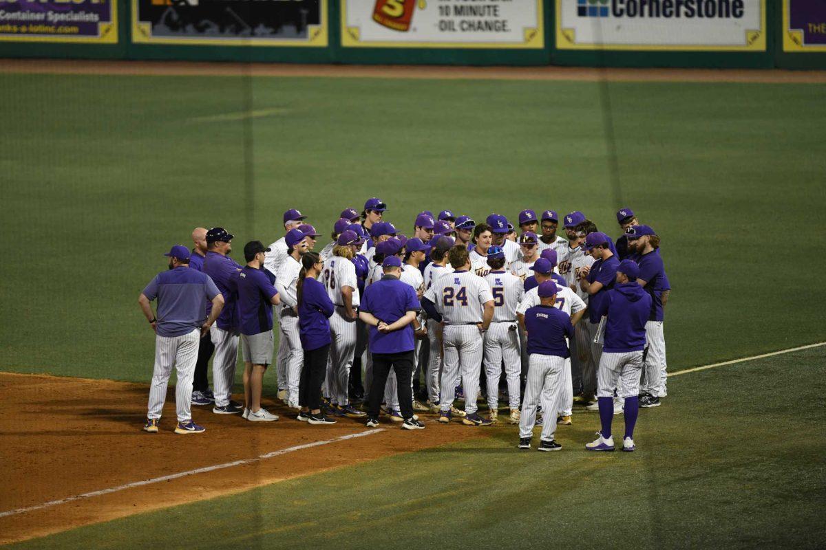 The LSU baseball team stands together on Tuesday, April 25, 2023, after LSU&#8217;s 6-5 loss to Nicholls at Alex Box Stadium in Baton Rouge, La.