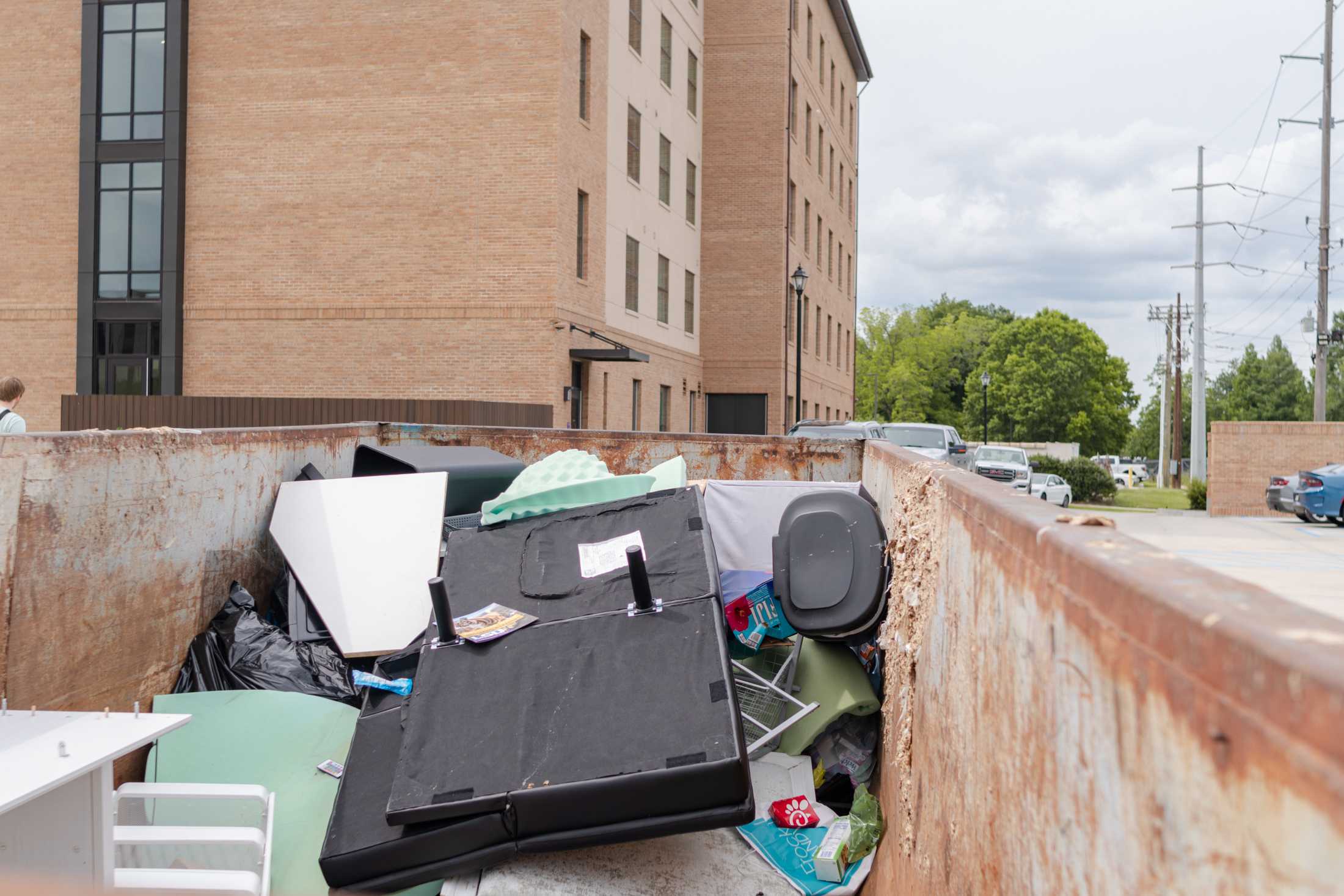 PHOTOS: Freshmen move out, create dumpsters full of waste