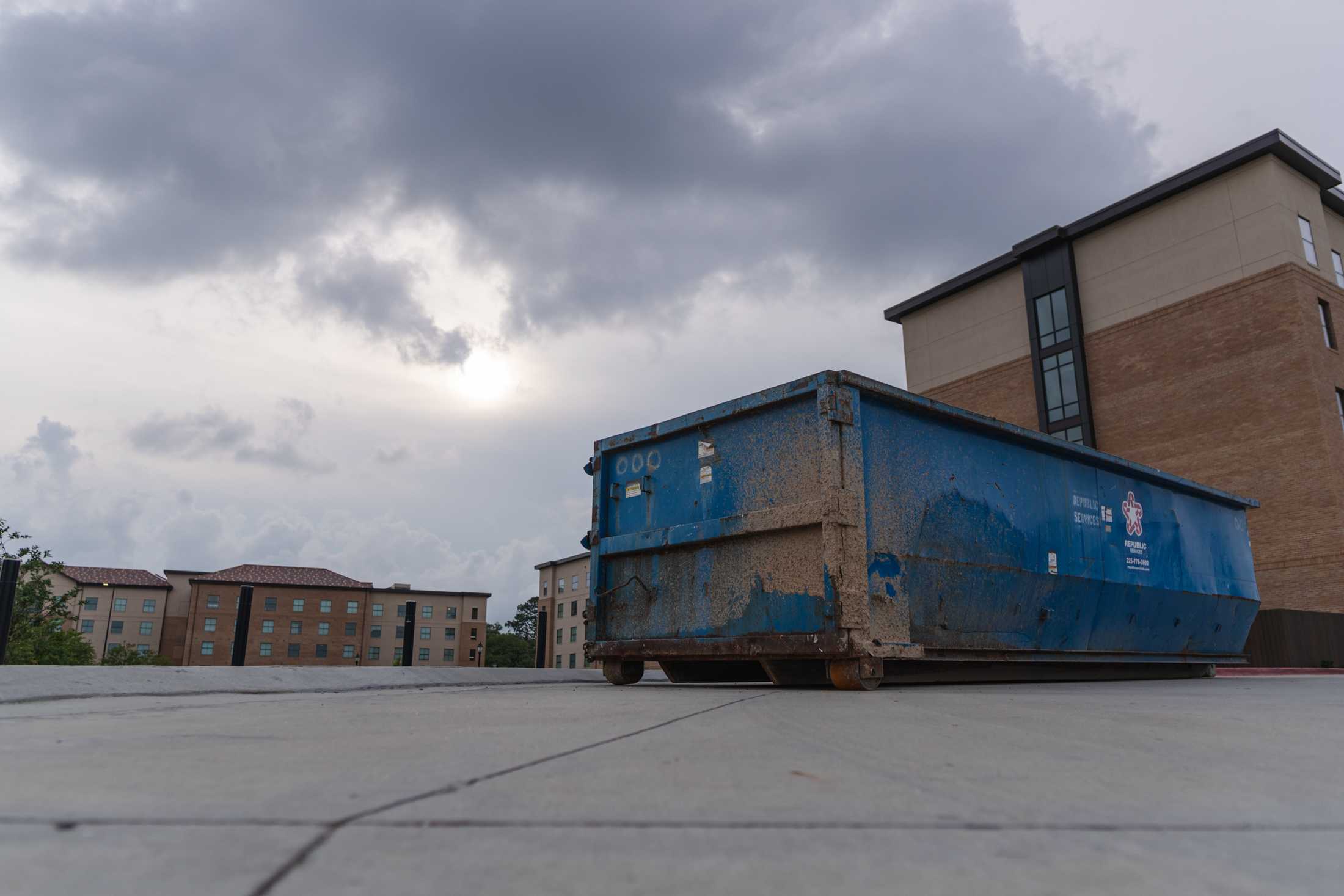 PHOTOS: Freshmen move out, create dumpsters full of waste