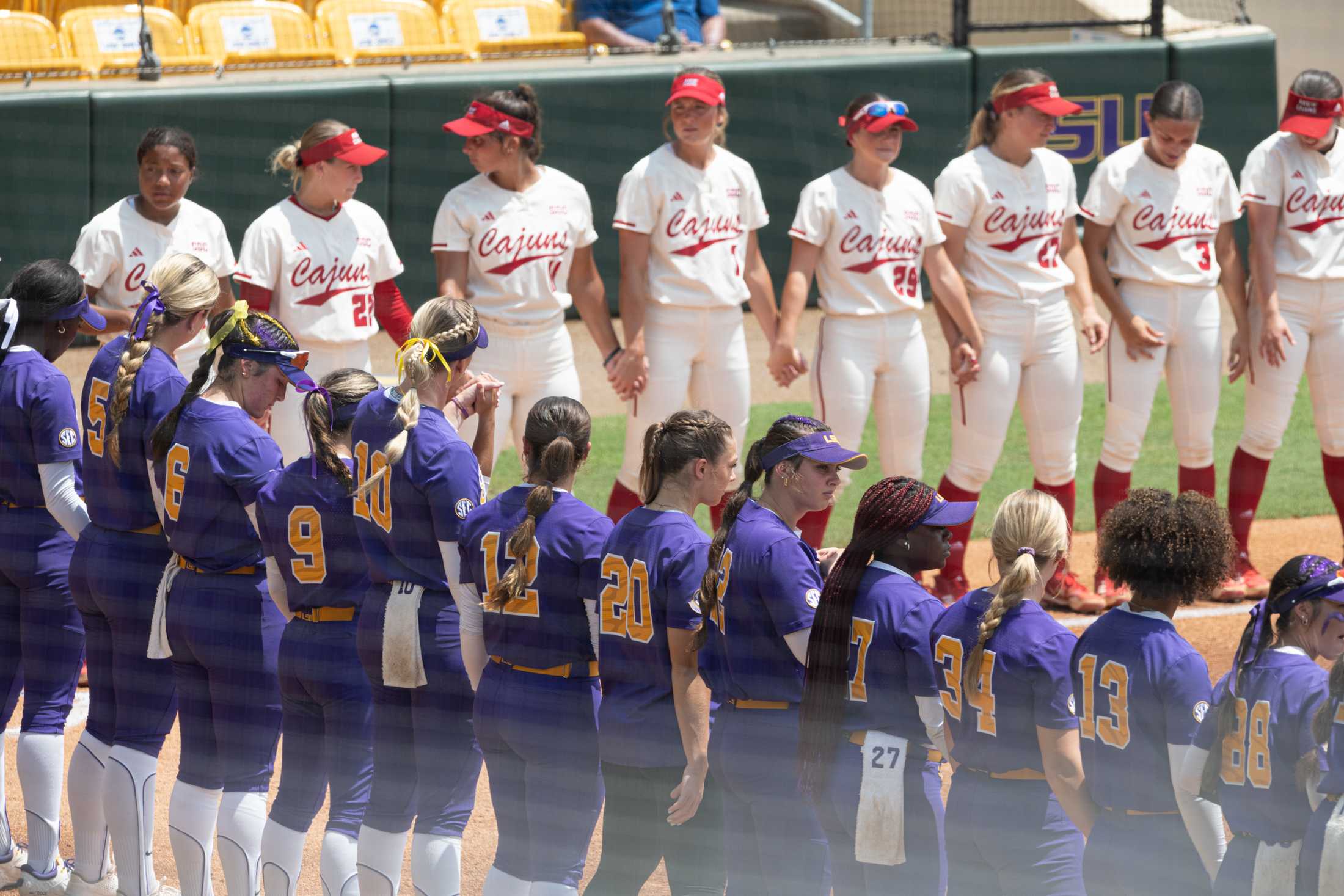 PHOTOS: LSU softball shuts out ULL 4-0 advancing to regional final