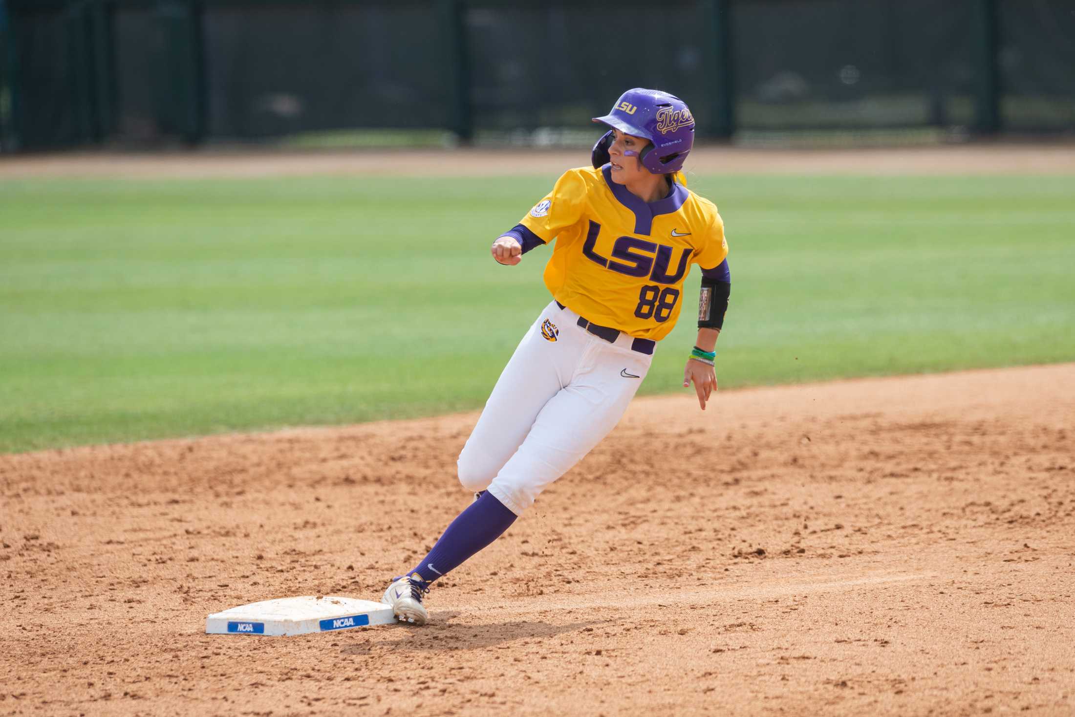 PHOTOS: LSU softball loses two straight in regional championship against ULL