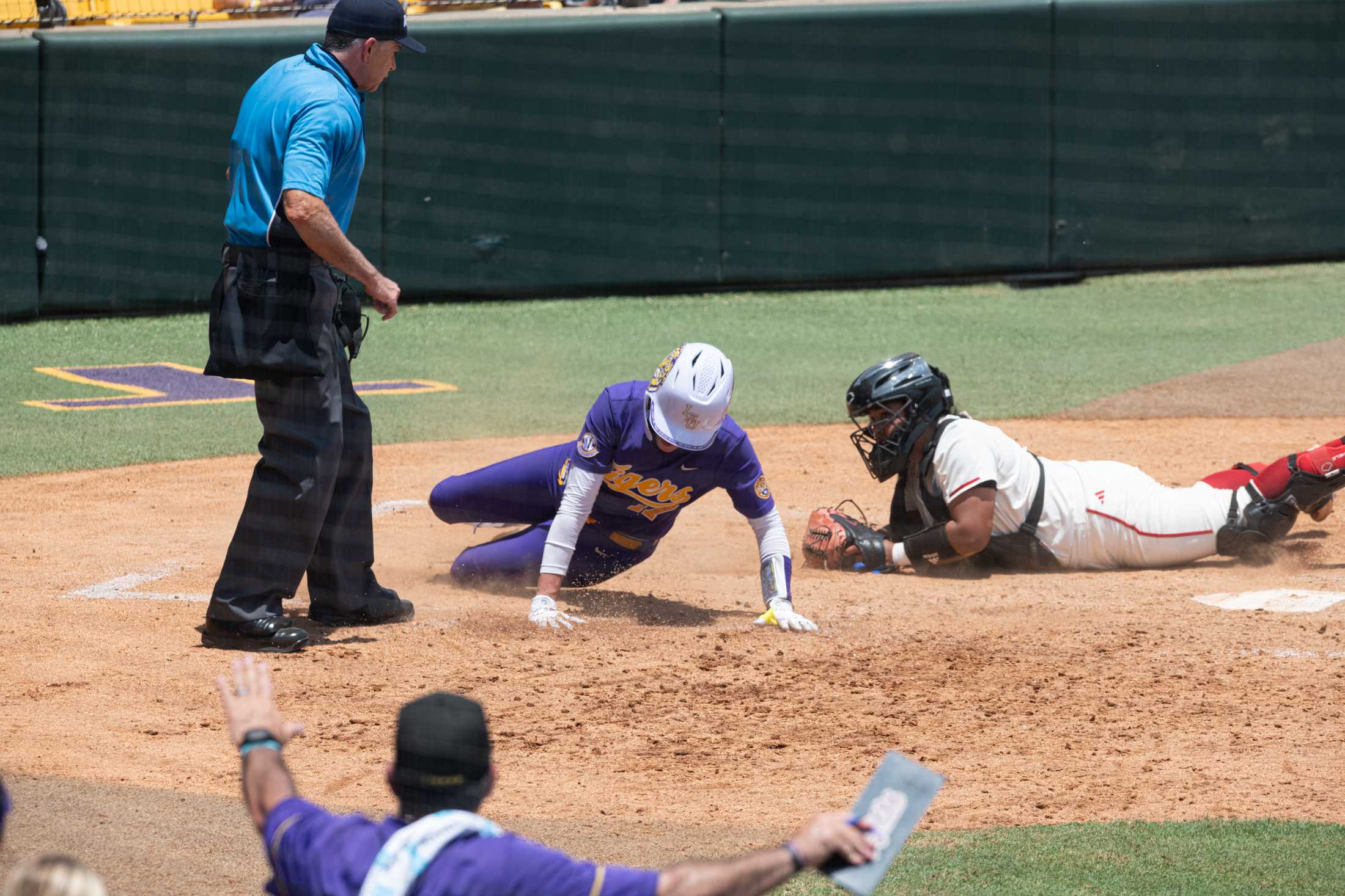 PHOTOS: LSU softball shuts out ULL 4-0 advancing to regional final