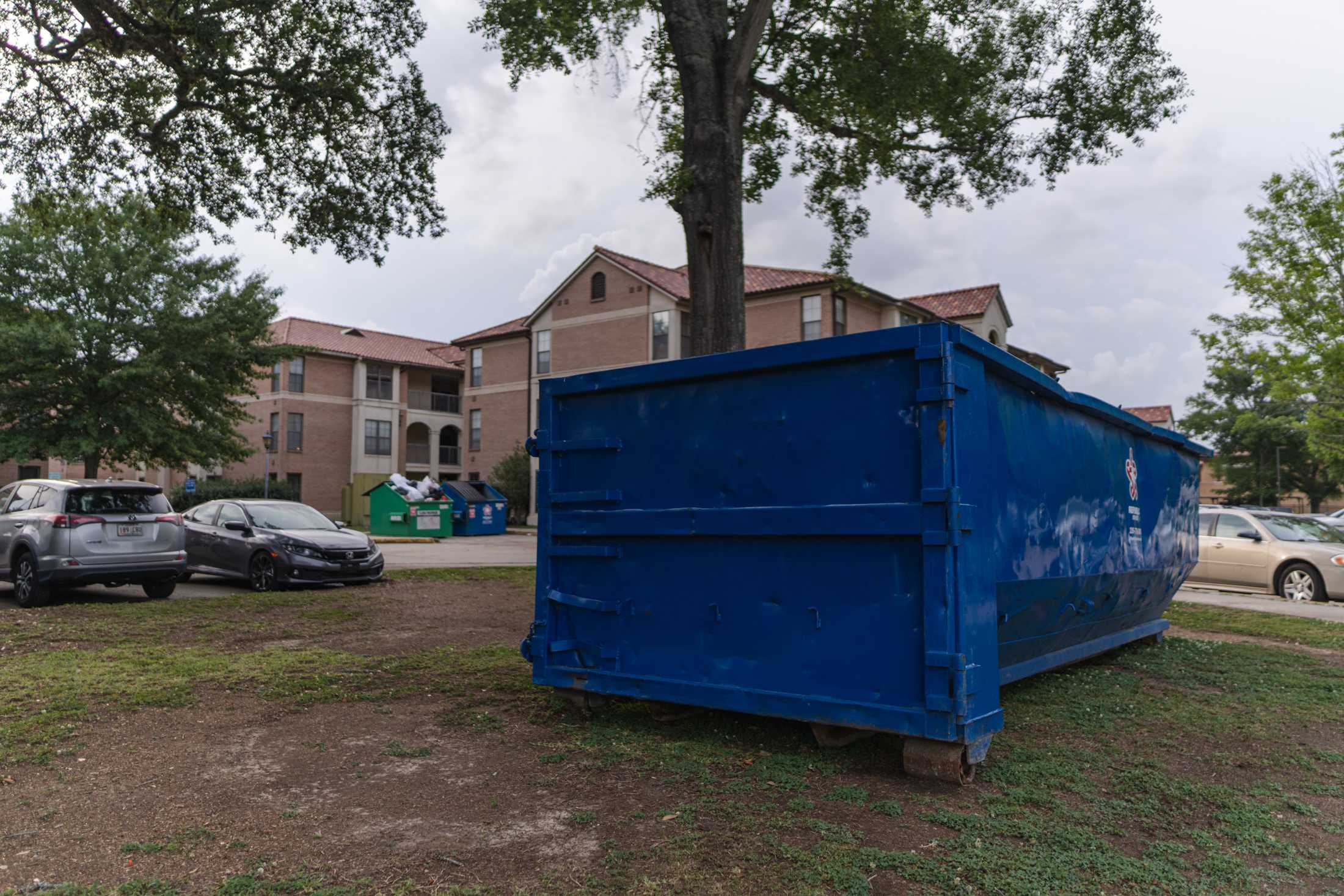 PHOTOS: Freshmen move out, create dumpsters full of waste