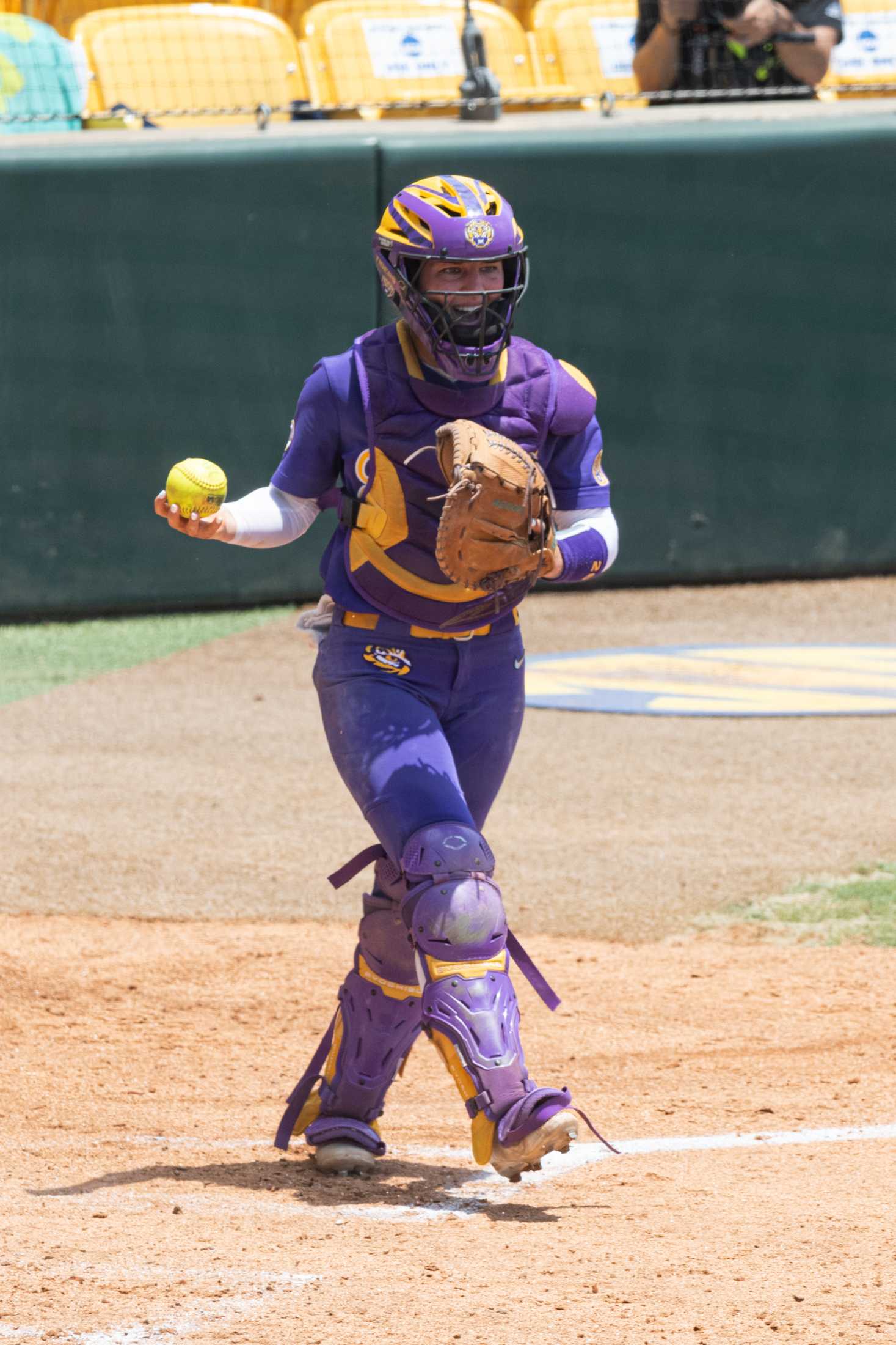 PHOTOS: LSU softball shuts out ULL 4-0 advancing to regional final