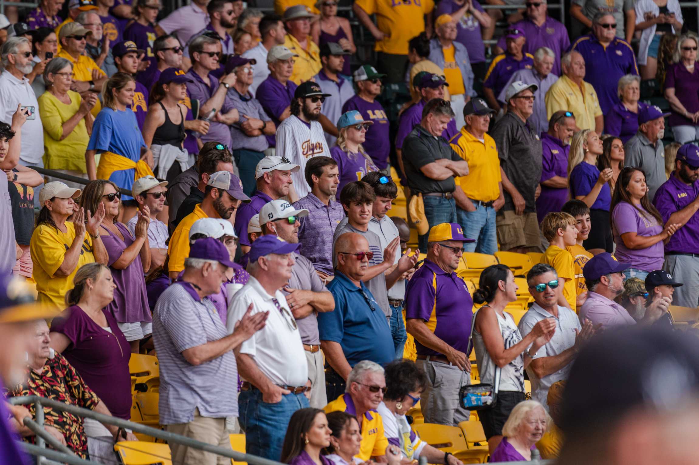 PHOTOS: LSU baseball moves on to Super Regionals after defeating Oregon State in Regional Championship