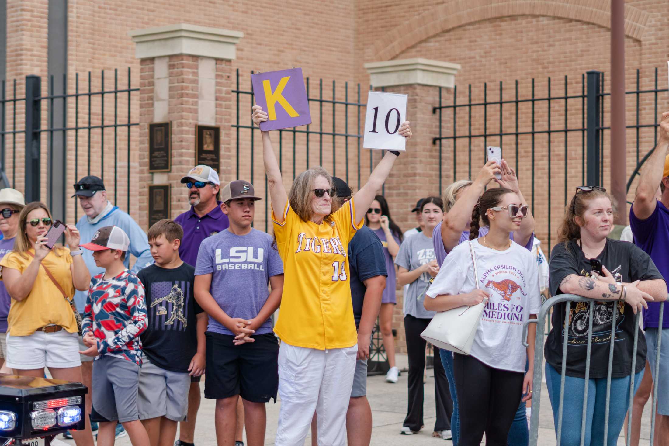 PHOTOS: LSU baseball heads to Omaha as fans cheer them on