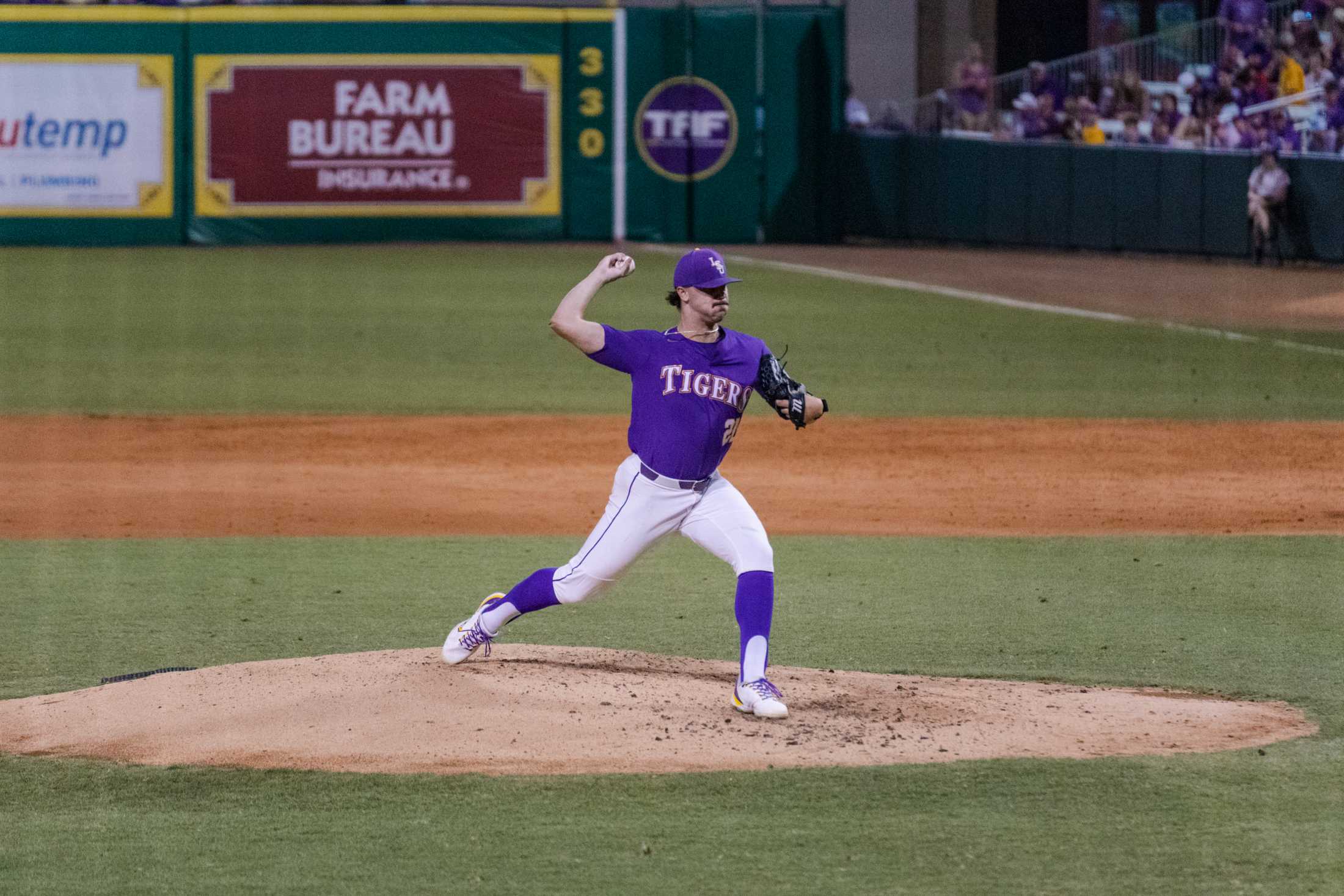 PHOTOS: LSU baseball shuts out Kentucky 14-0 in first game of the Super Regionals