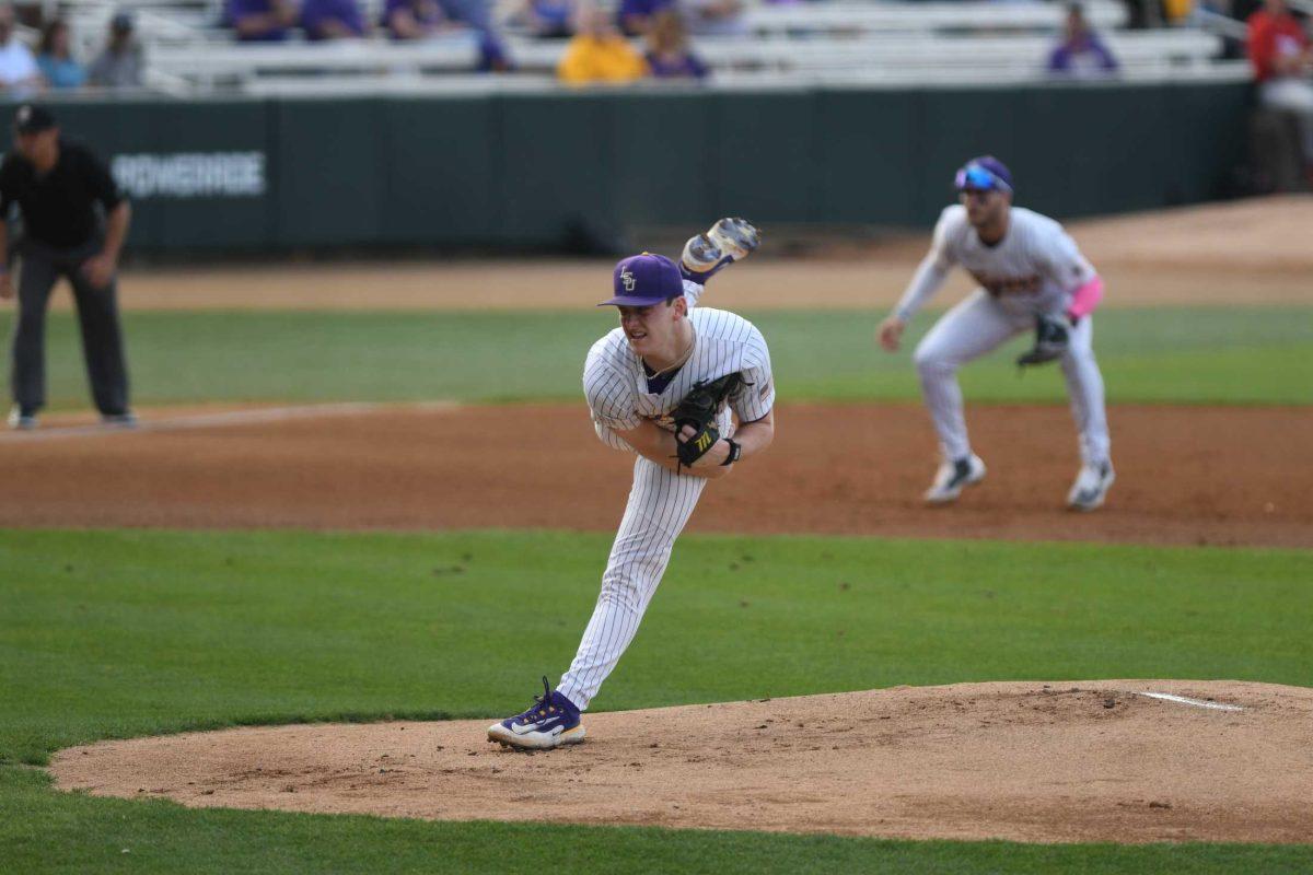 LSU baseball sophomore right-handed pitcher Thatcher Hurd (26) throws a pitch on Tuesday, April 25, 2023, during LSU&#8217;s 6-5 loss to Nicholls at Alex Box Stadium in Baton Rouge, La.