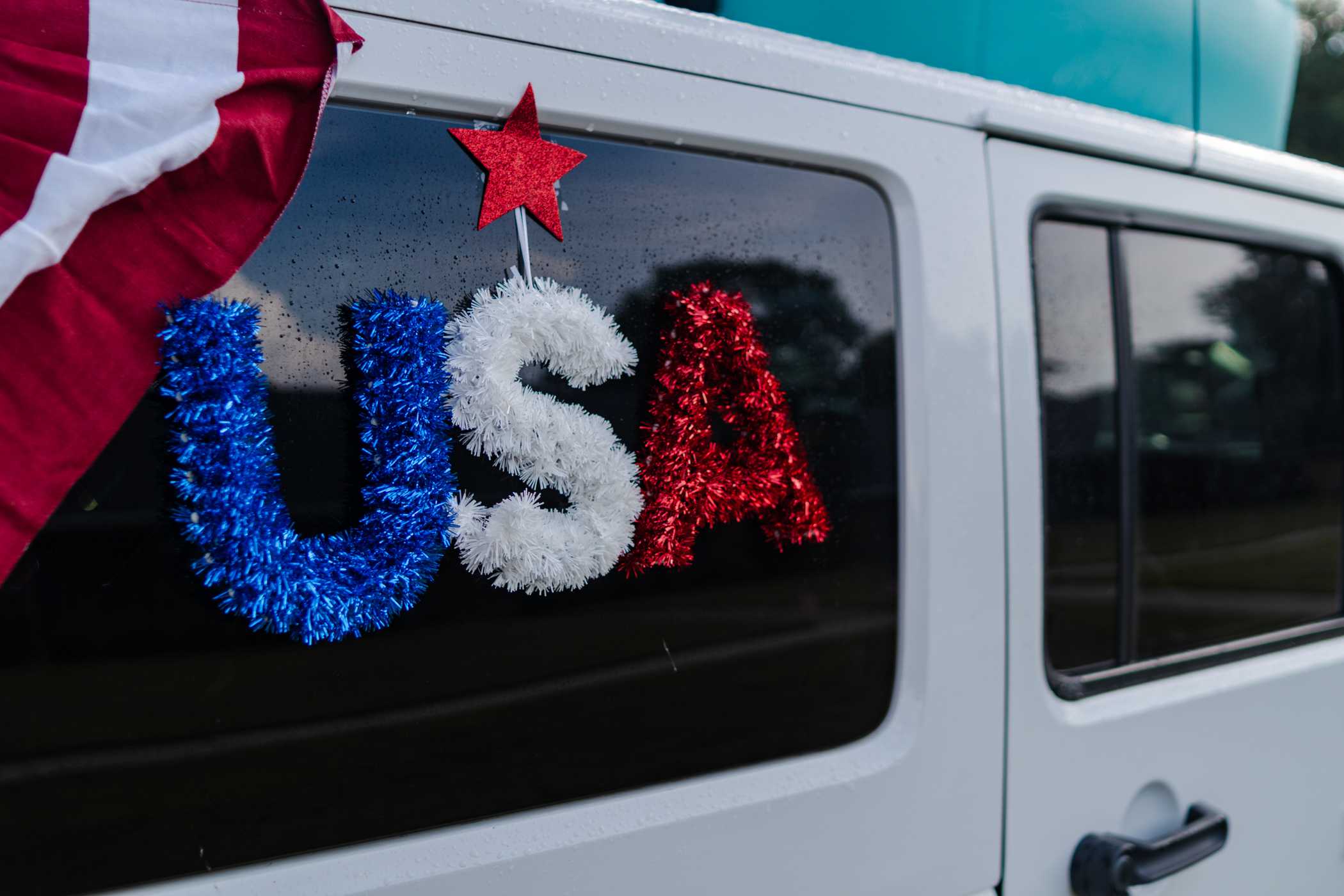 PHOTOS: Families and politicians celebrate Independence Day at Kenilworth Parade