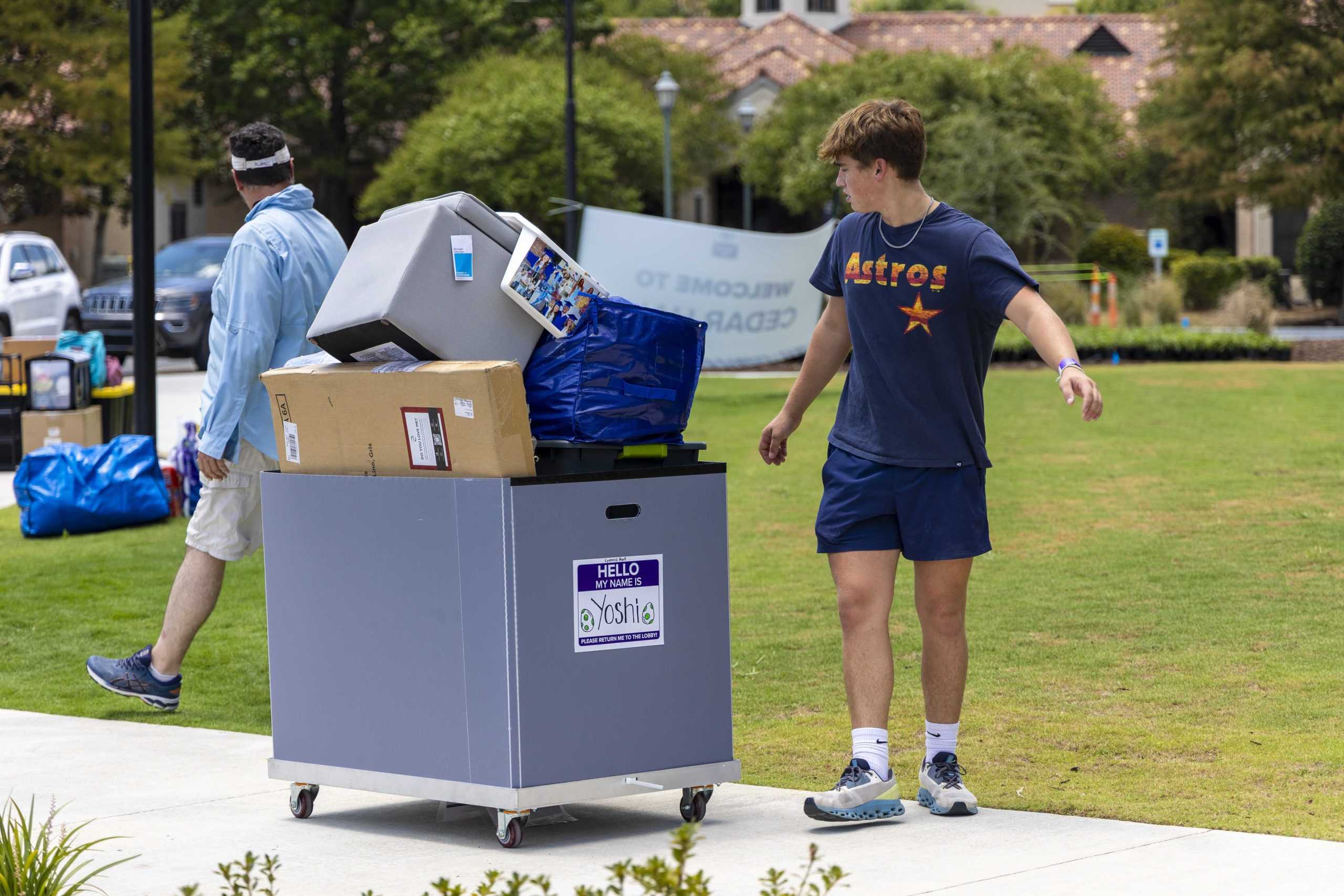 PHOTOS: LSU's freshmen class of 2027 moves in