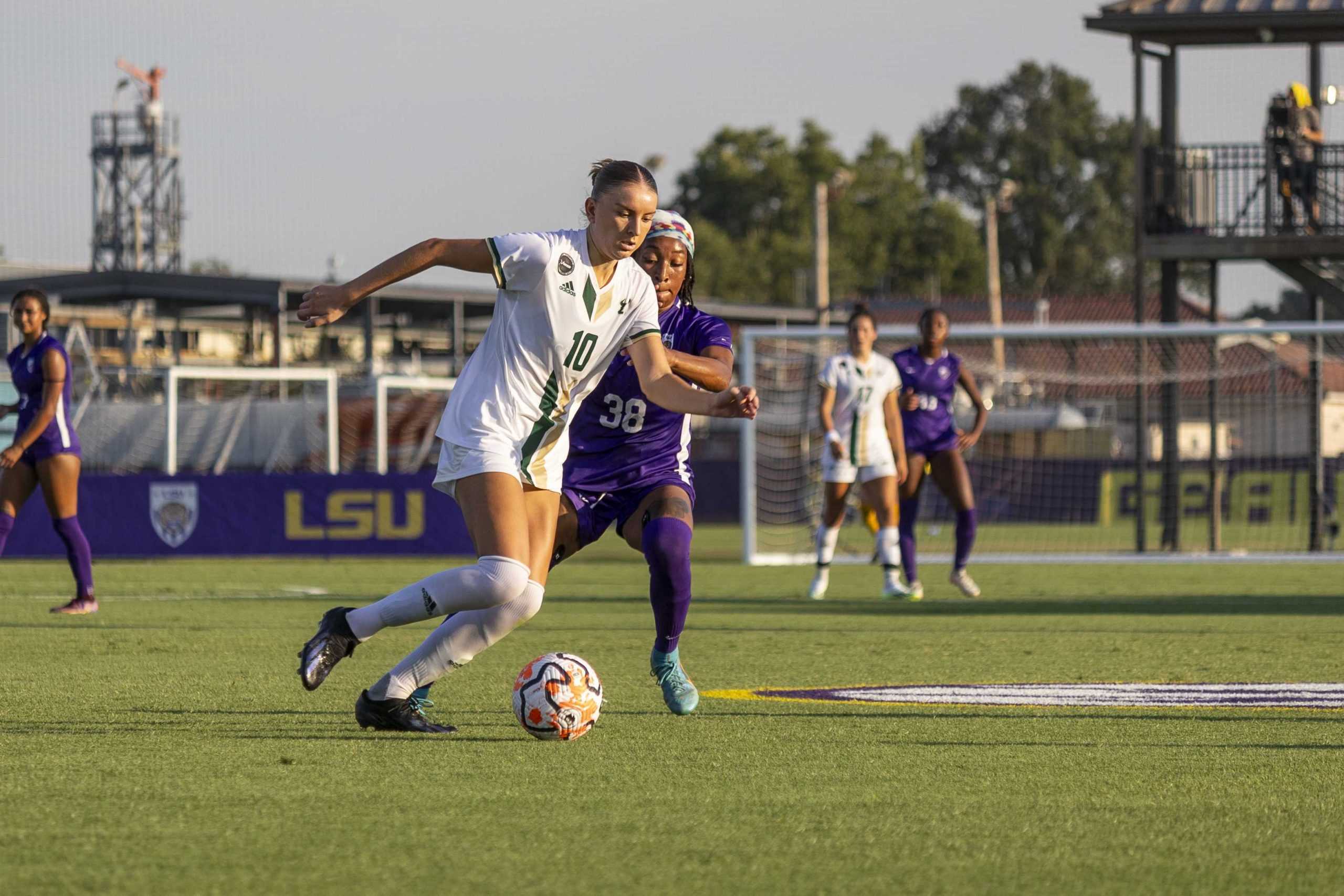 PHOTOS: LSU soccer falls 1-0 against South Florida in home opener