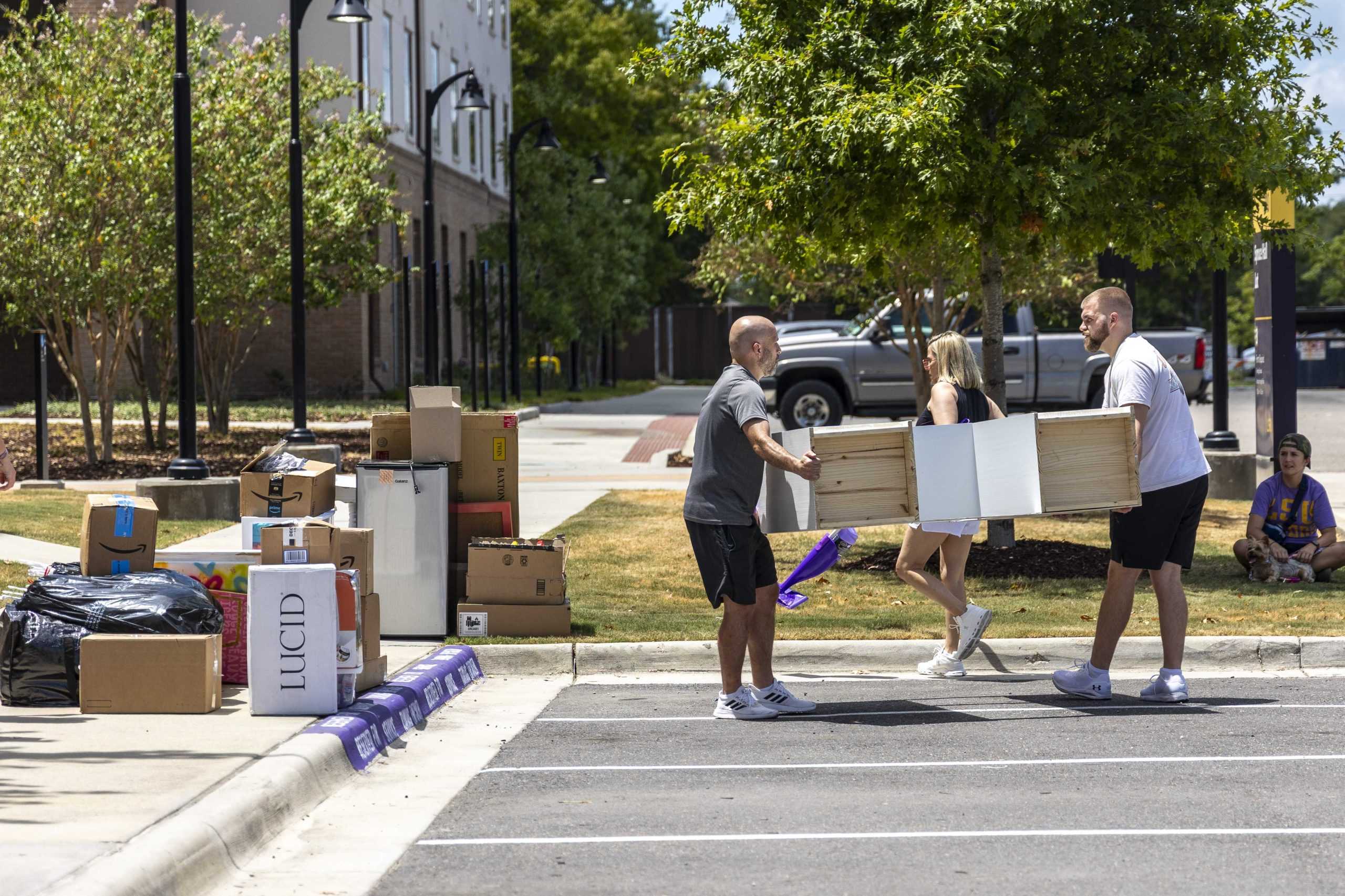 PHOTOS: LSU's freshmen class of 2027 moves in