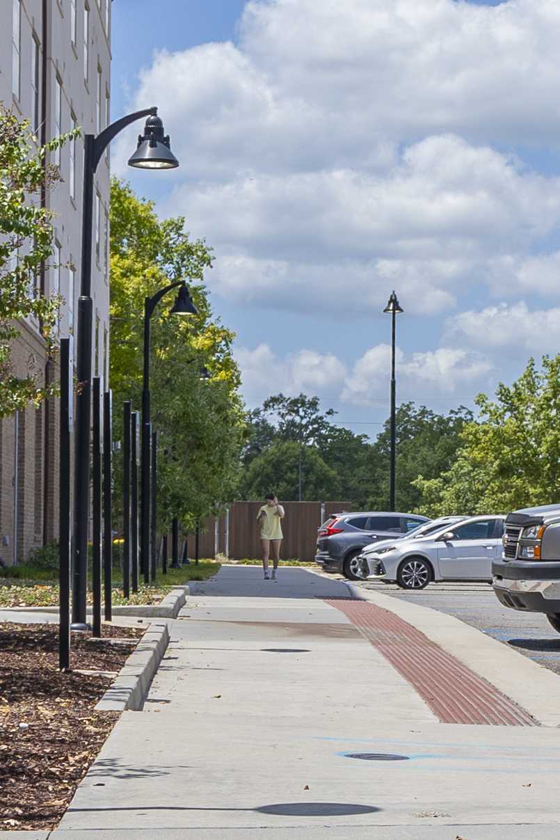 PHOTOS: LSU's freshmen class of 2027 moves in