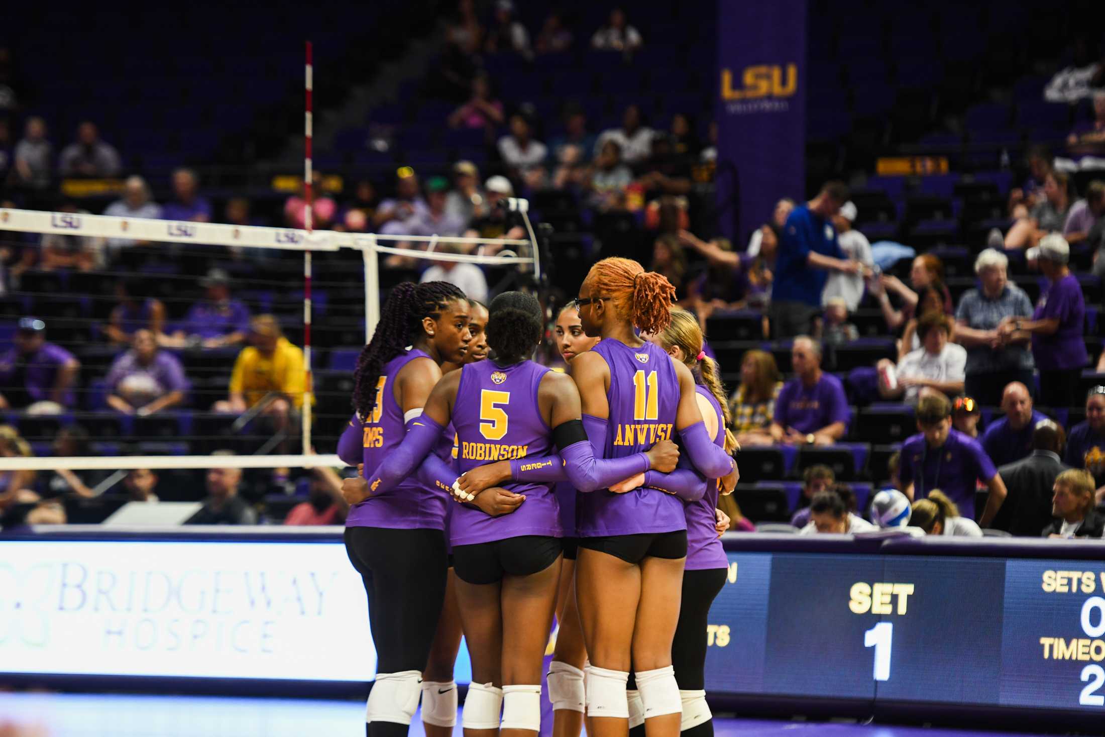 PHOTOS: LSU volleyball defeats UCLA 3-2